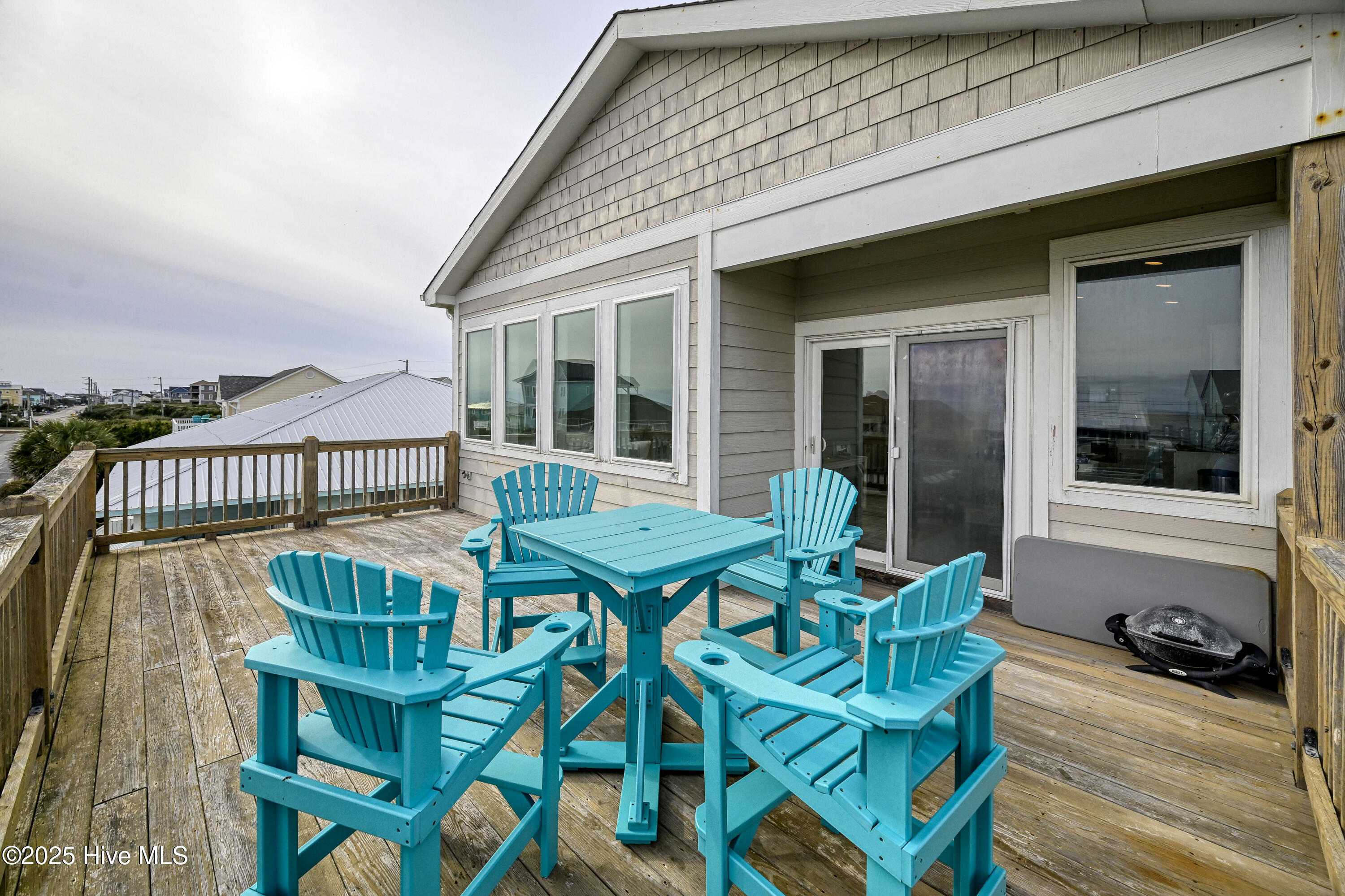 100543491 | Photo 46