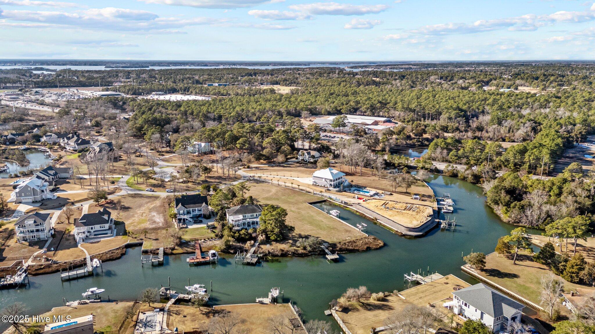 100532073 | Photo 27