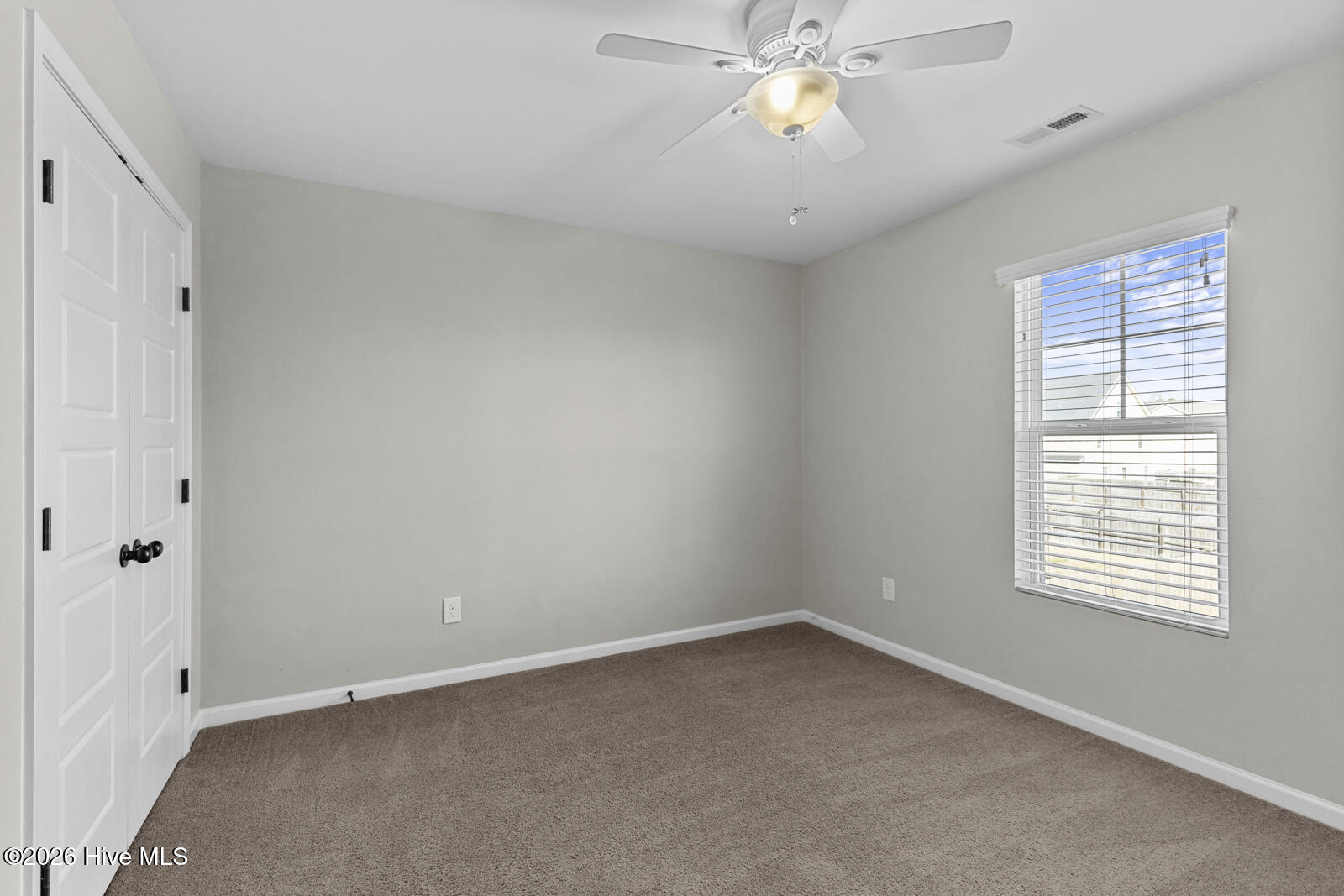 100556898 | Photo 24