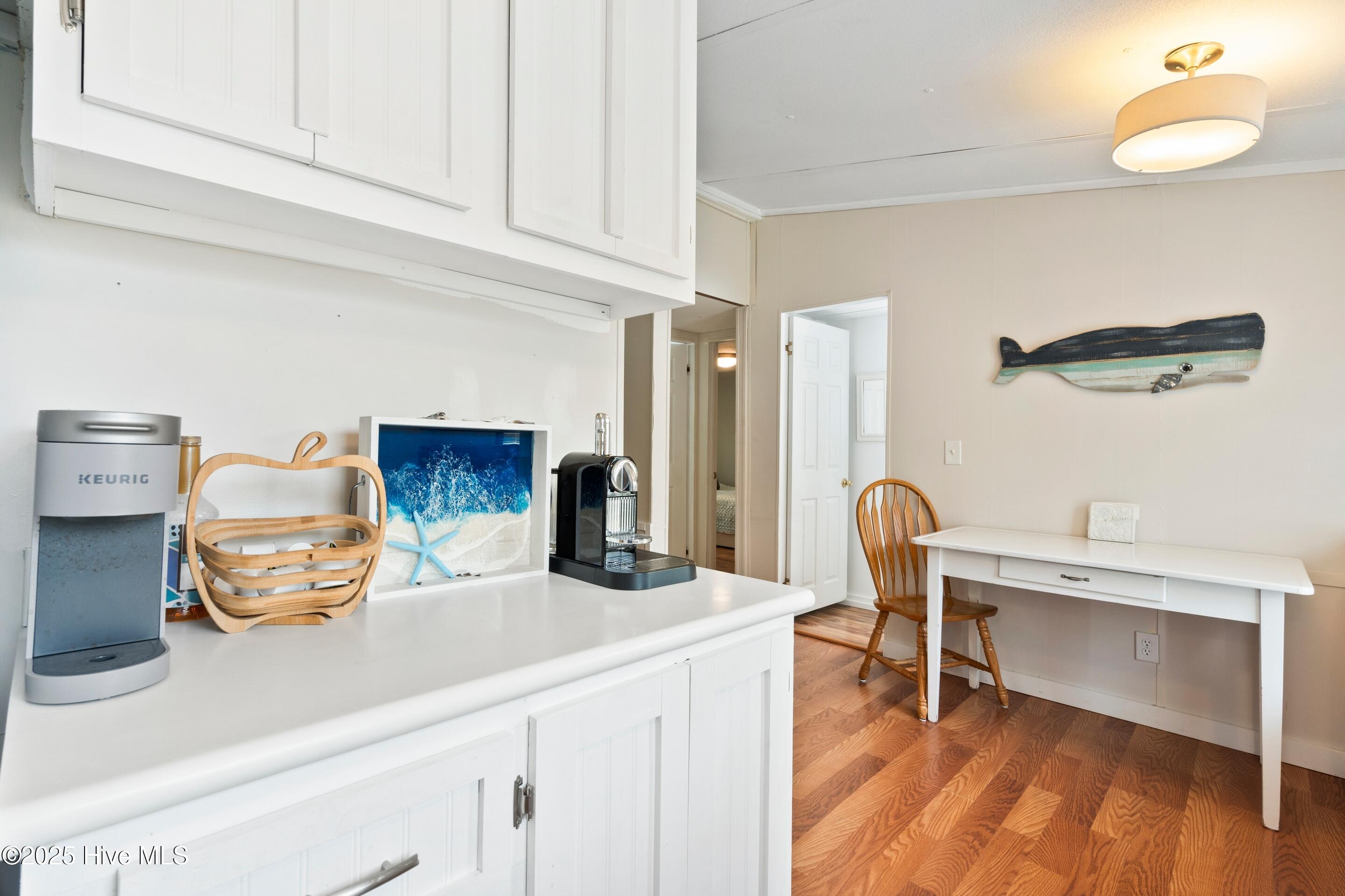 100519886 | Photo 10