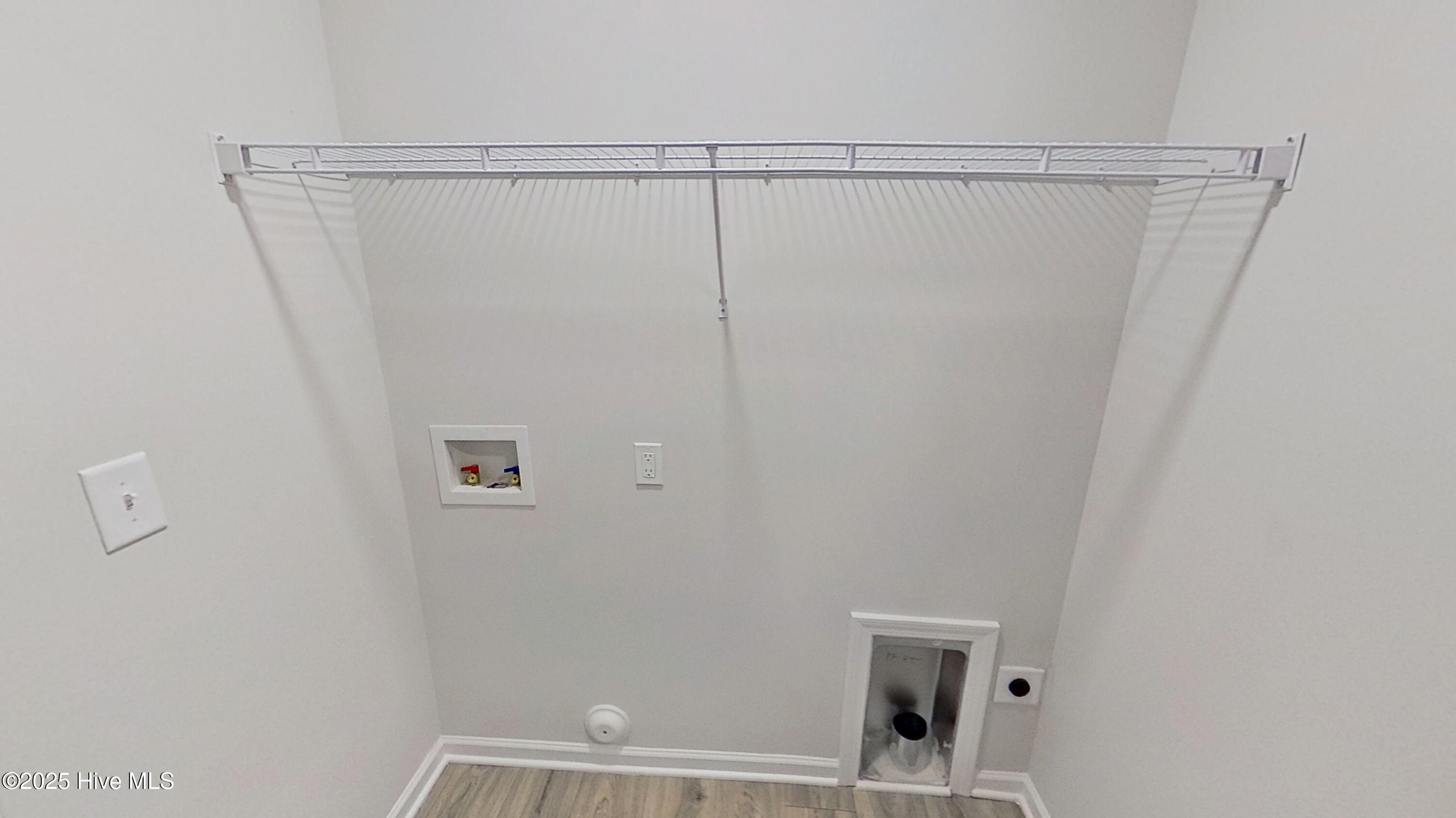 100545762 | Photo 20