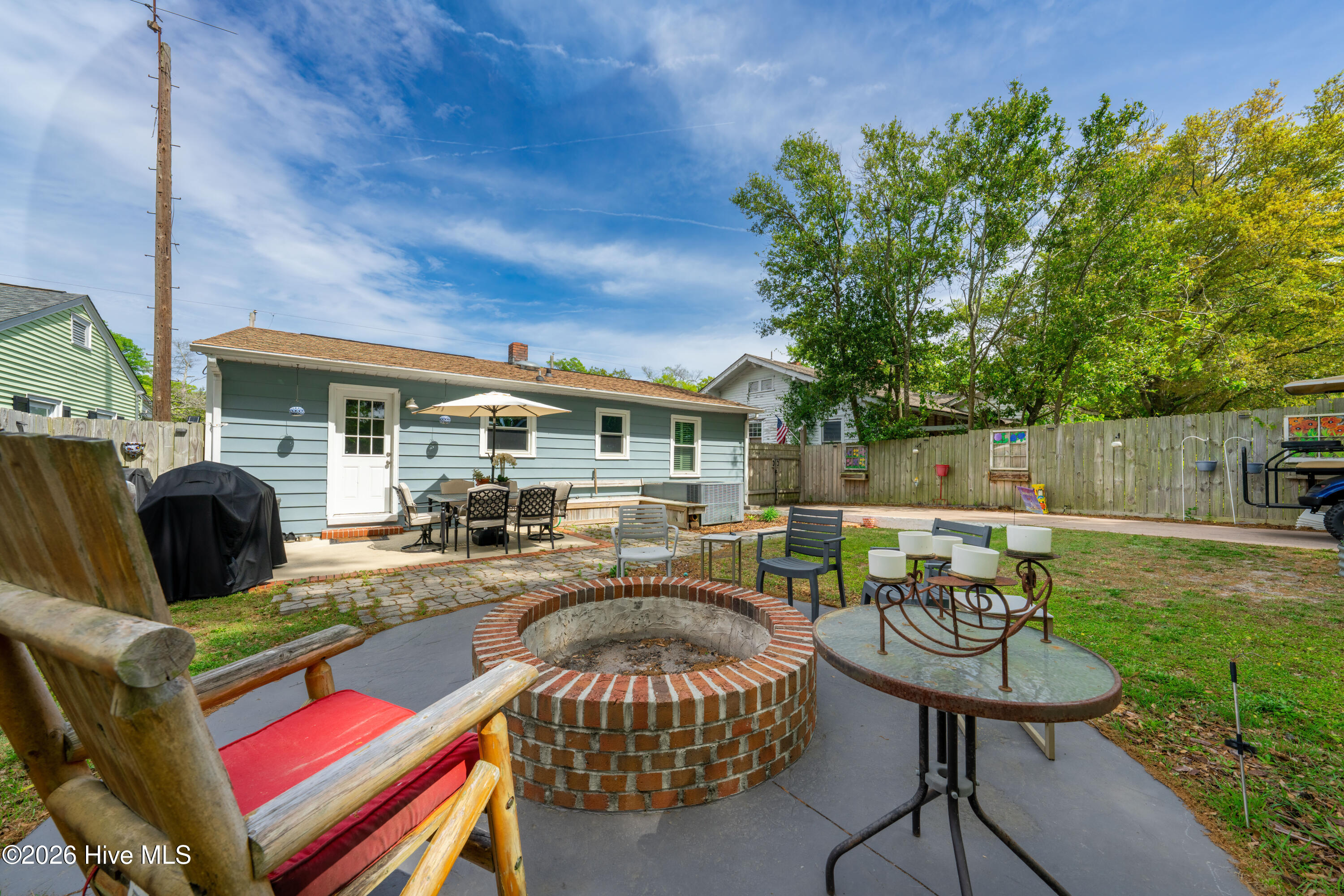 100565706 | Photo 14