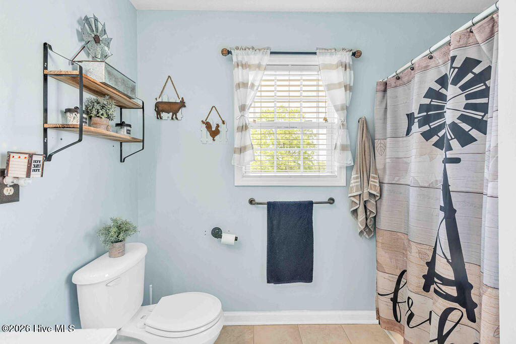 100567733 | Photo 25