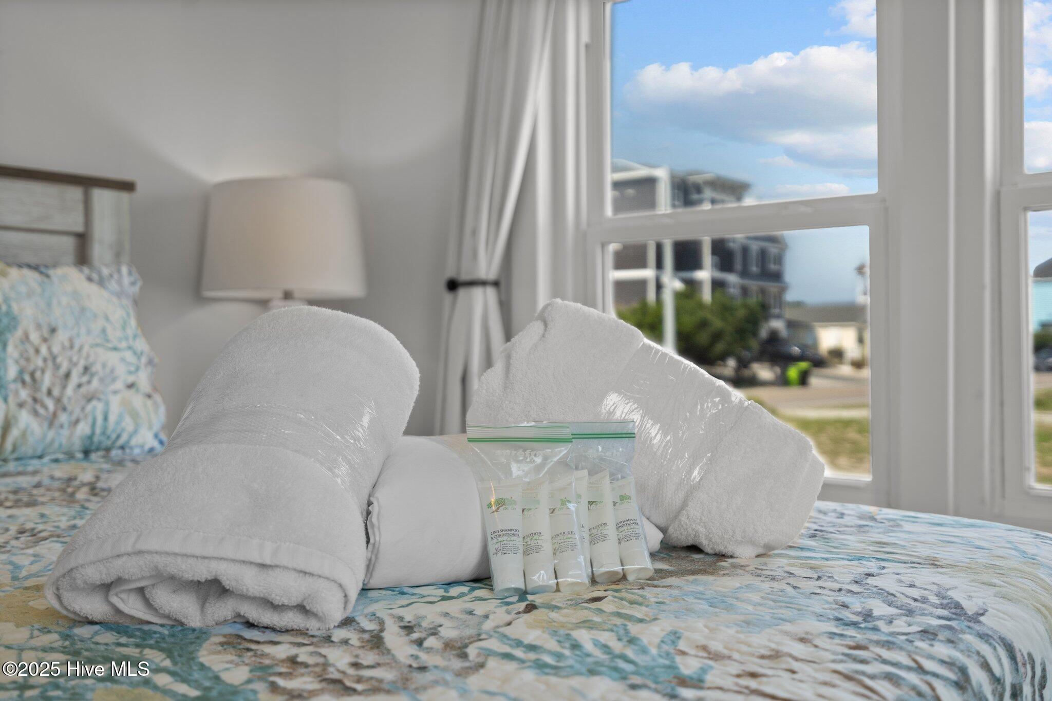 100537194 | Photo 37