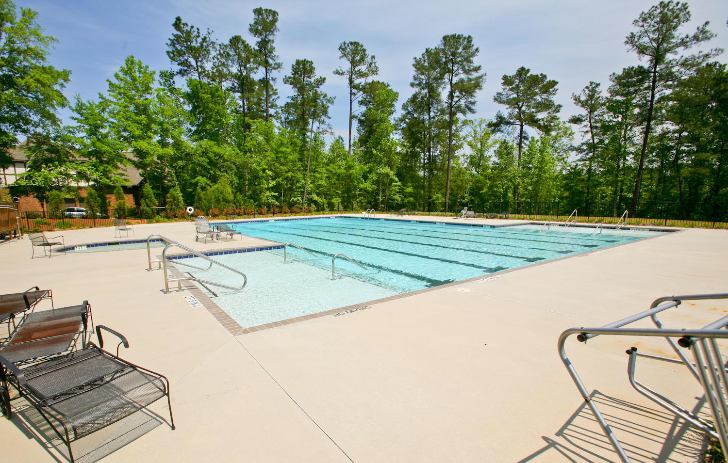 07_Coummunity Pool