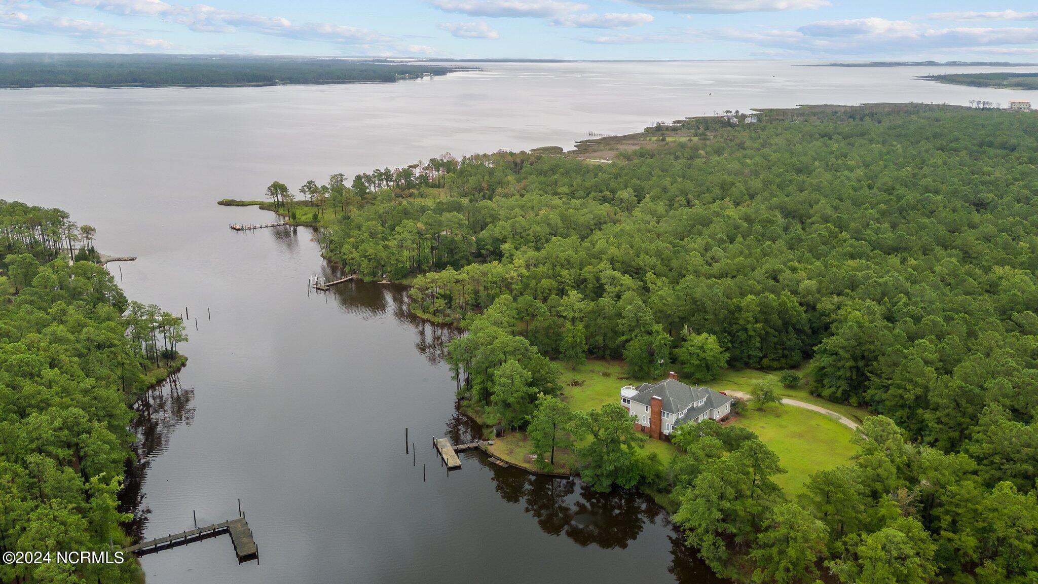 1039 Pasture Point Road,Merritt