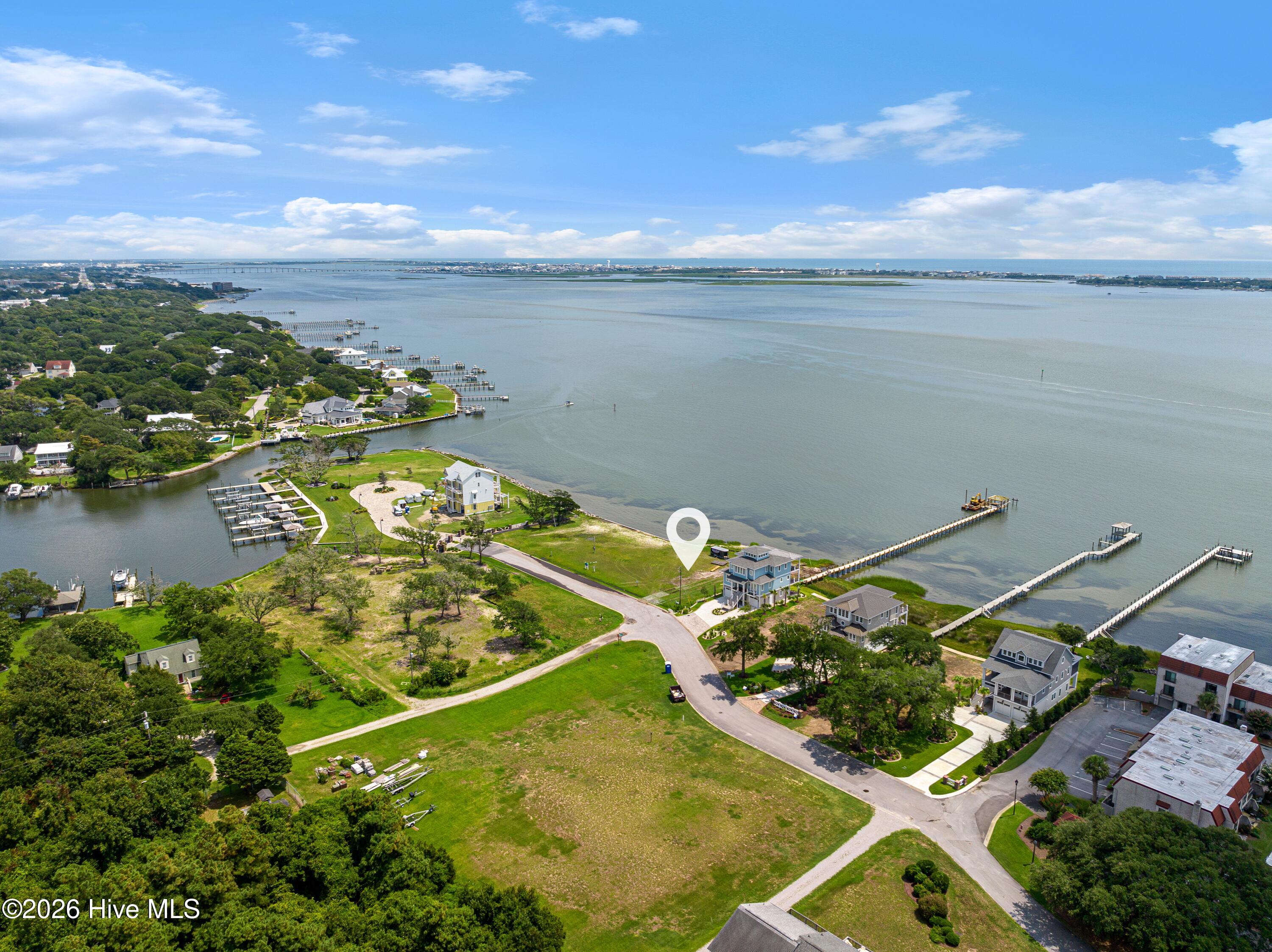 4729 S Shore Drive,Morehead City
