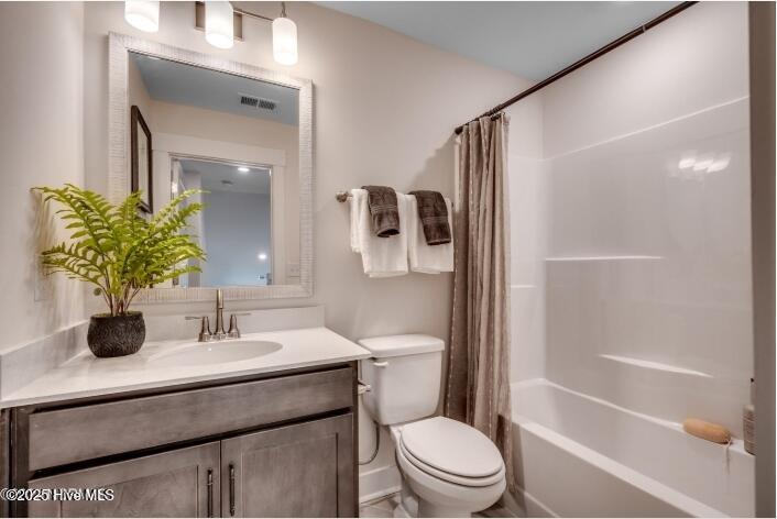 67 Lilaput Circle, Wilmington, NC 28411 – photo 20: Bedroom 3 Bathroom