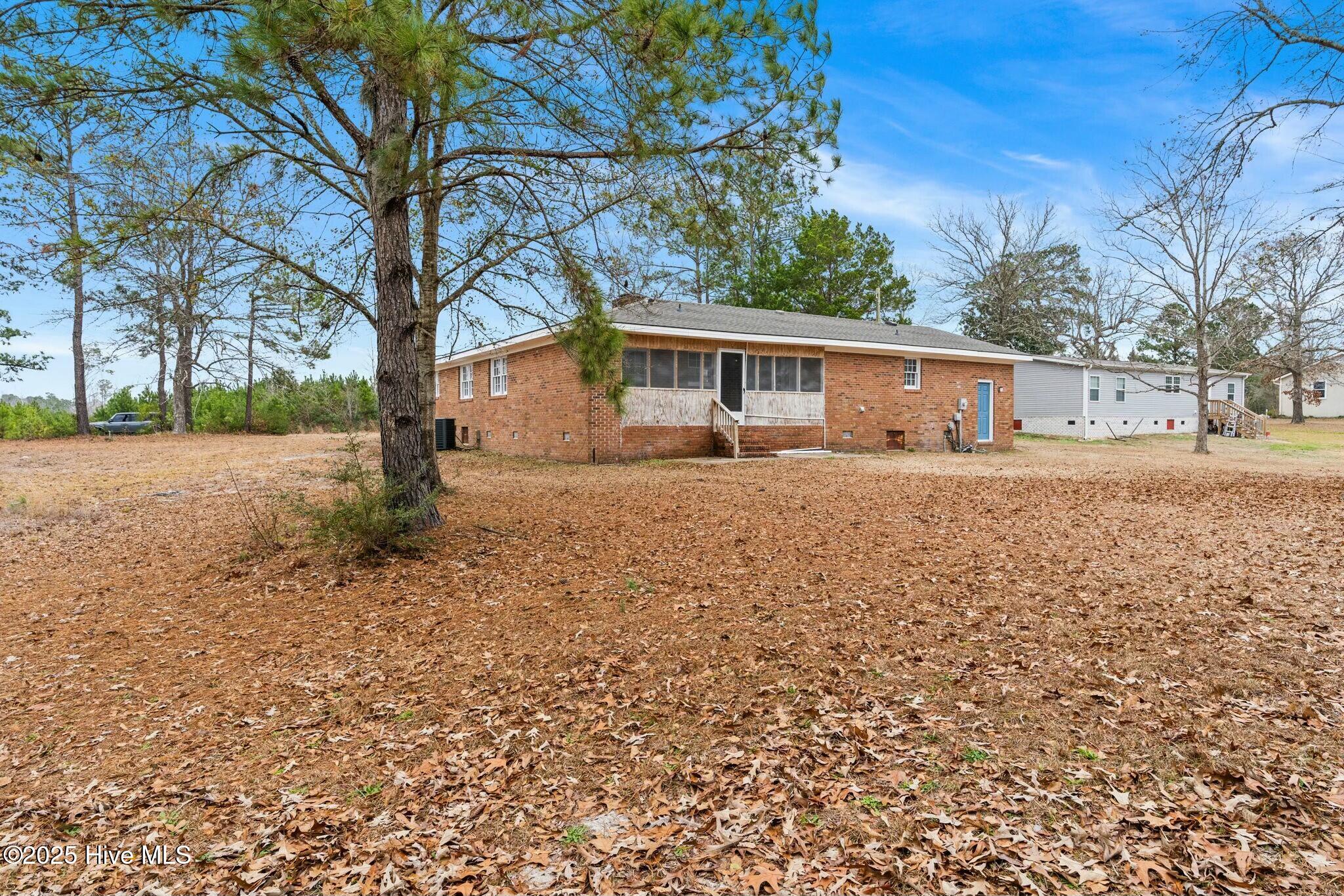 100483713 | Photo 43