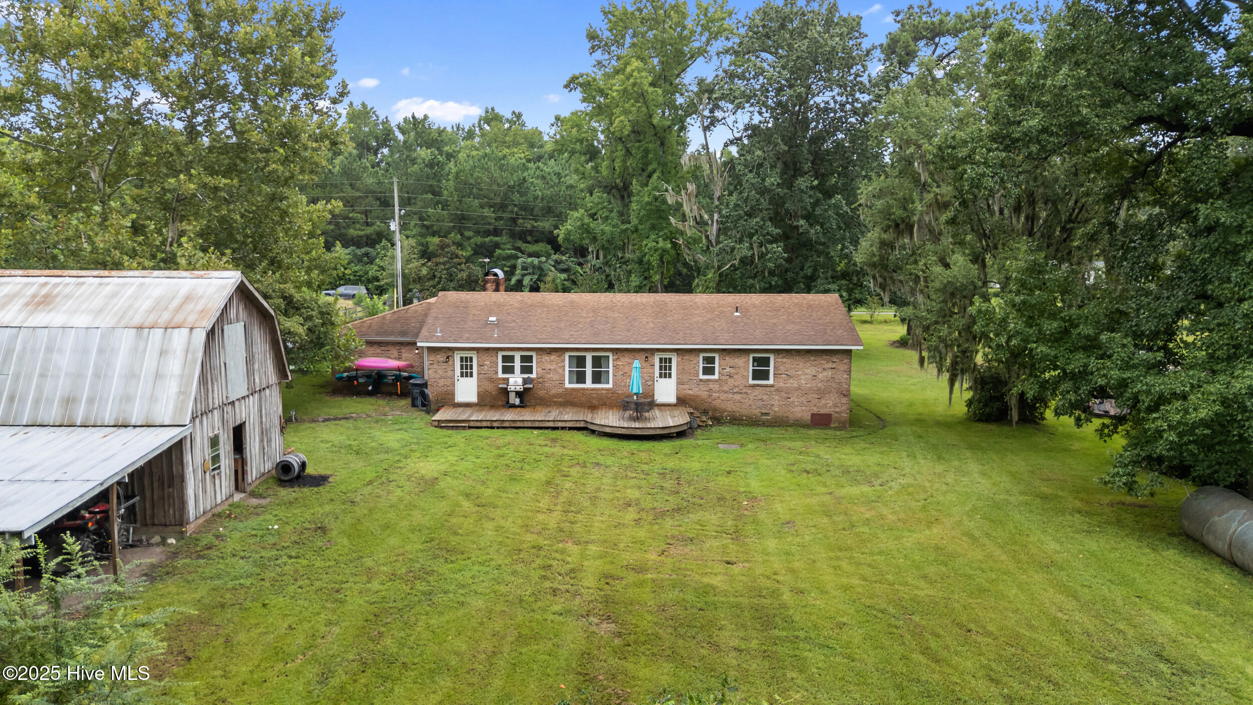 100524507 | Photo 46