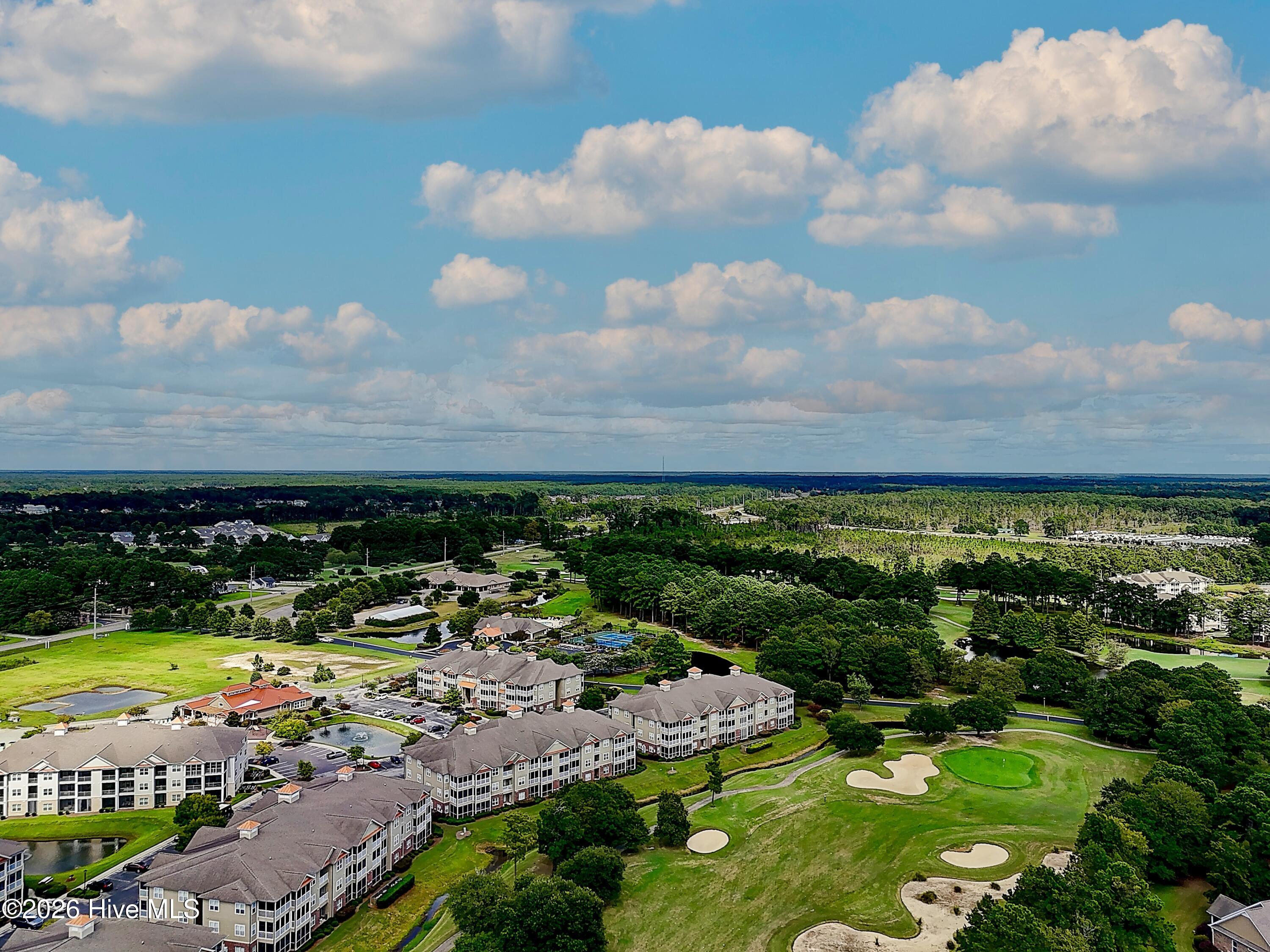 100569684 | Photo 56