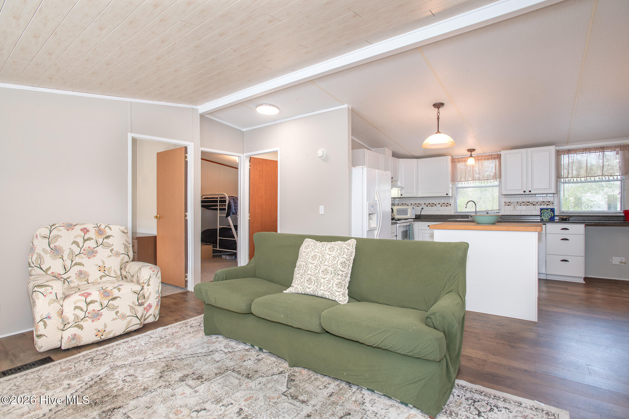 290 Broad Creek Loop Road,Newport
