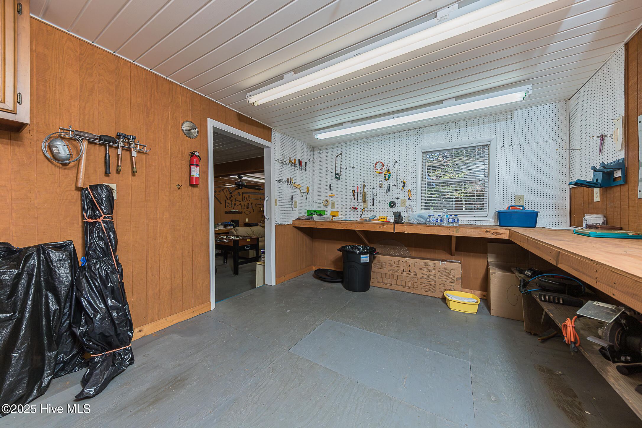 100542740 | Photo 68