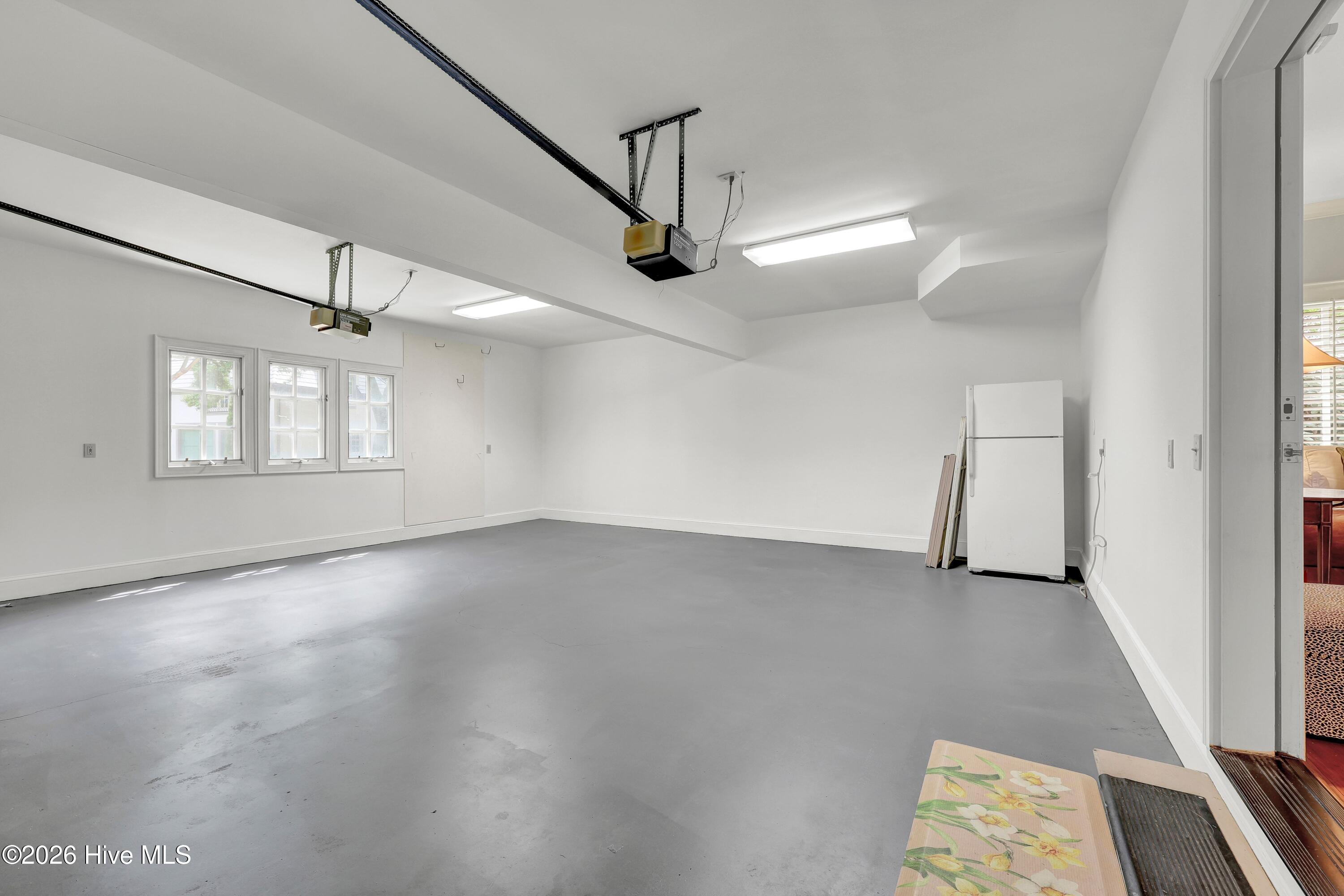 100567491 | Photo 41