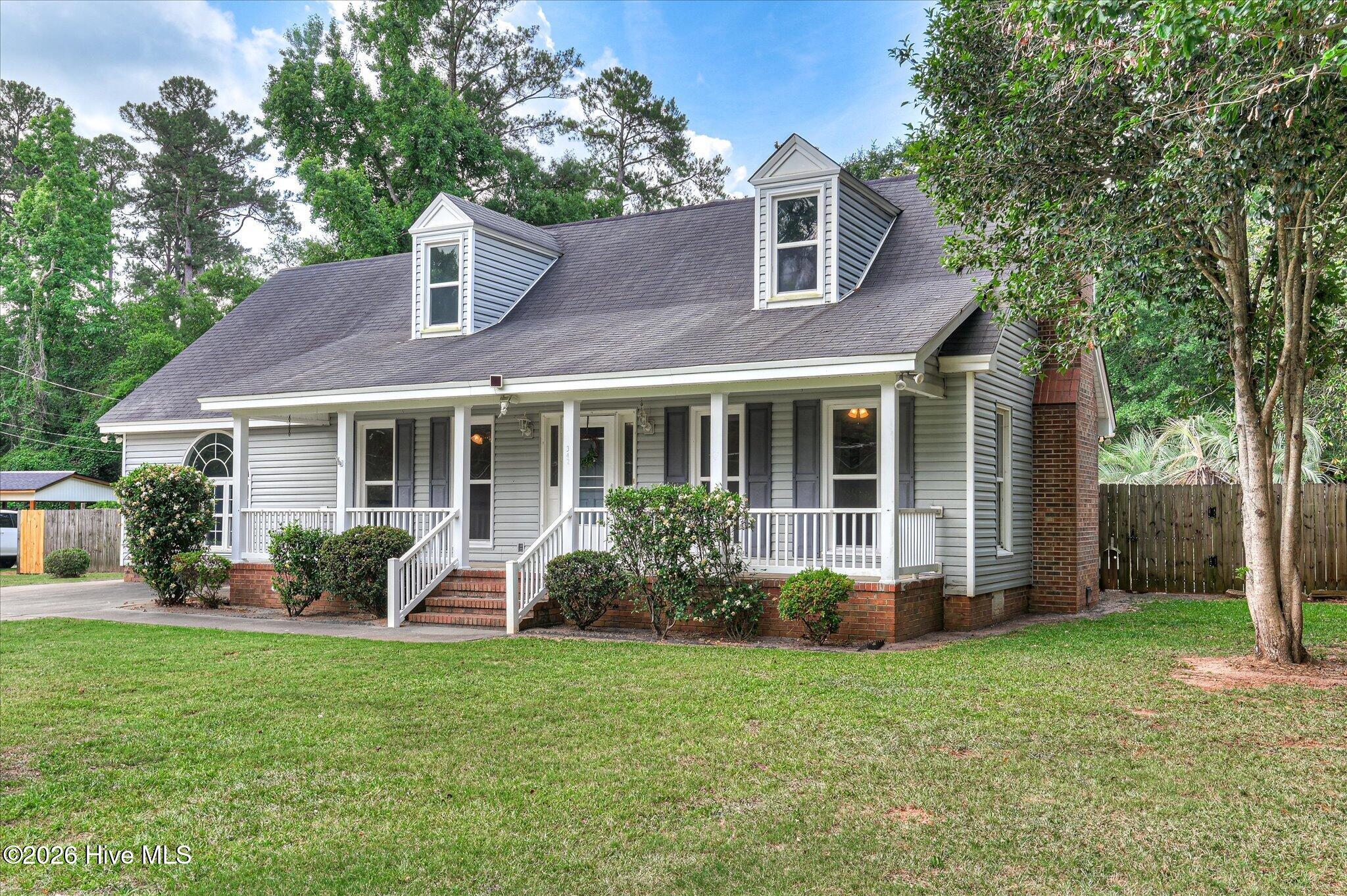 Listing Photo 100576800