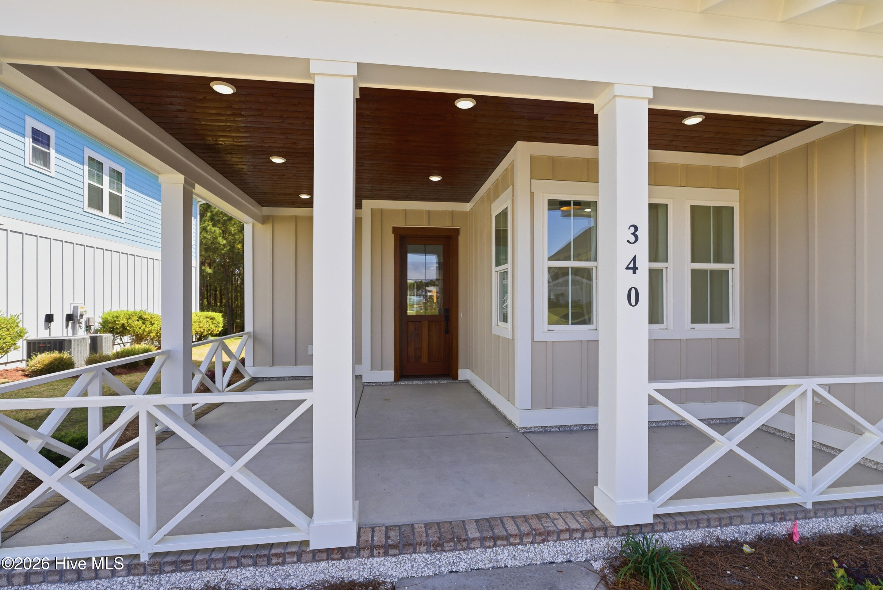 100564913 | Photo 10