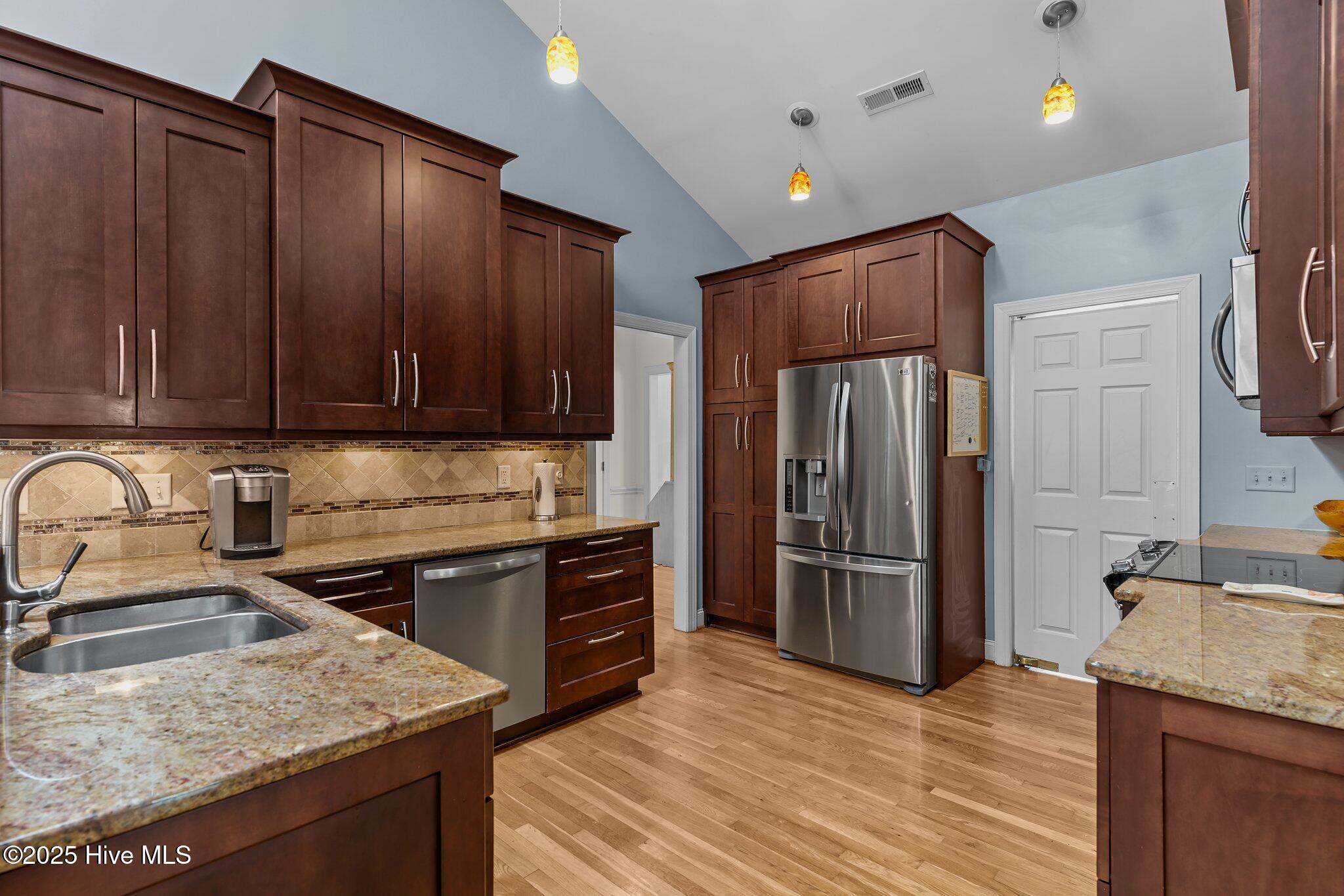 5415 Dunmore Road, Wilmington, NC 28409 – photo 15: 8-web-or-mls-BTS02838