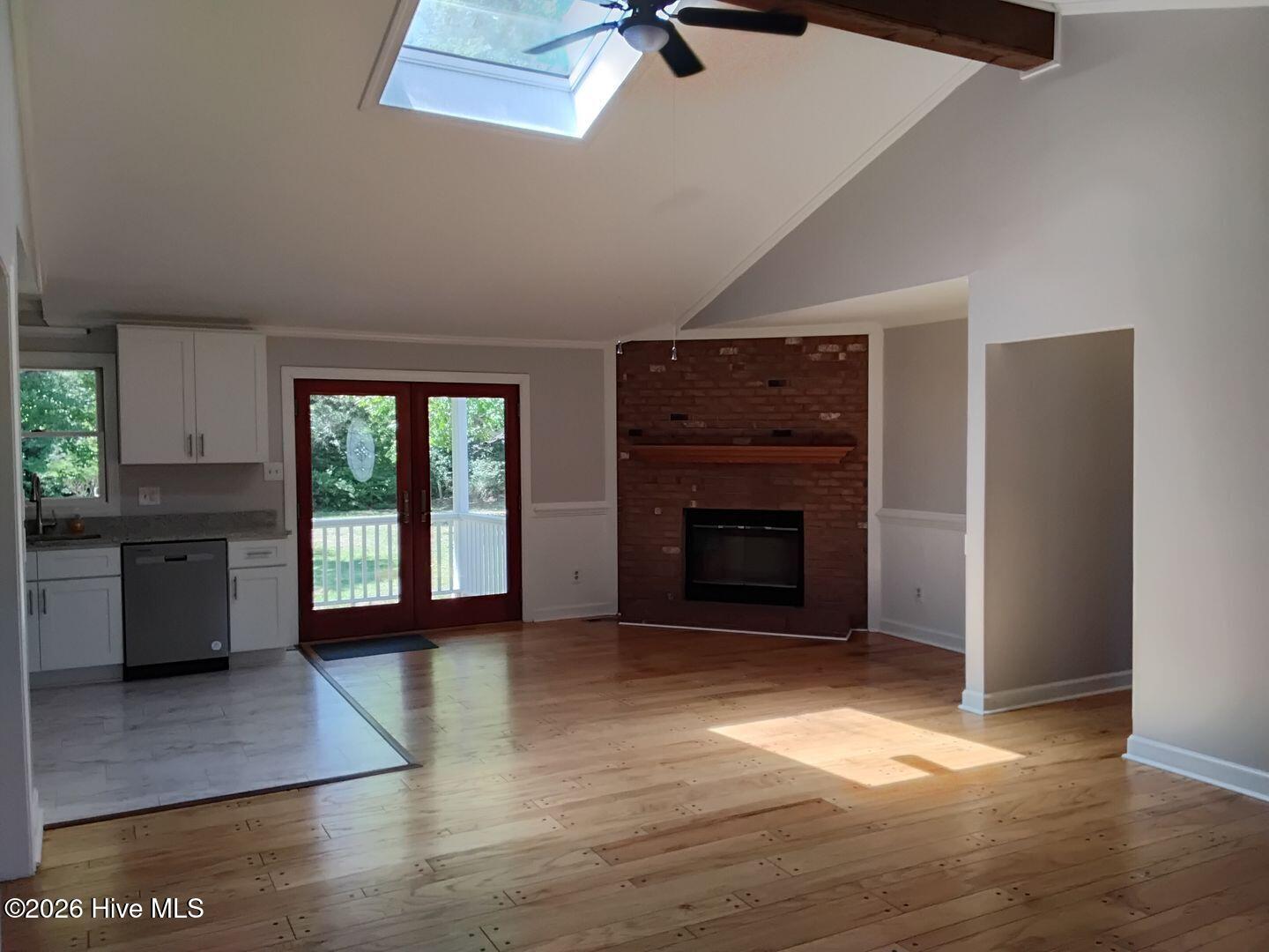 4331 Carolina 24,Newport