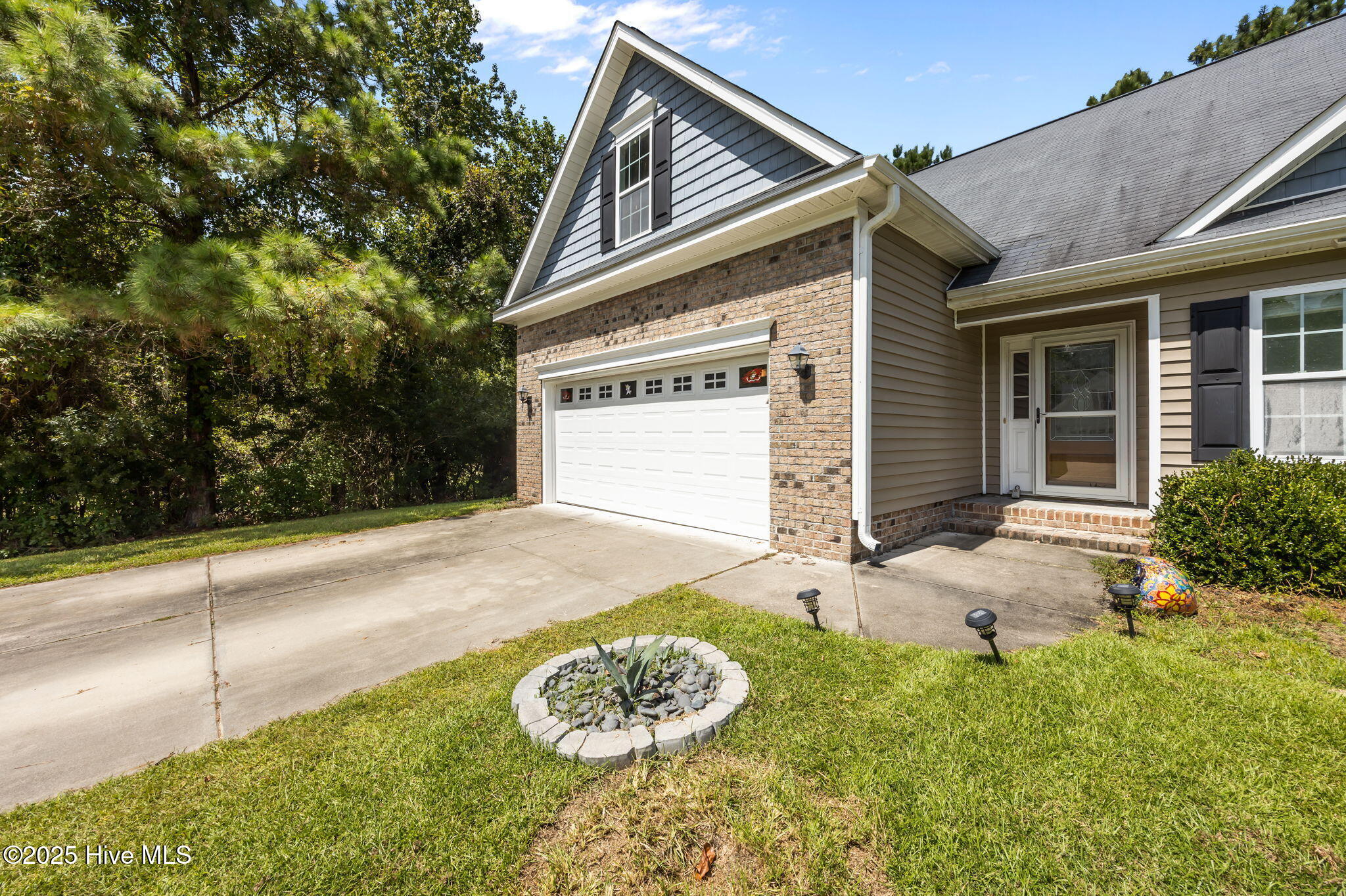 40-web-or-mls-0C0A6488