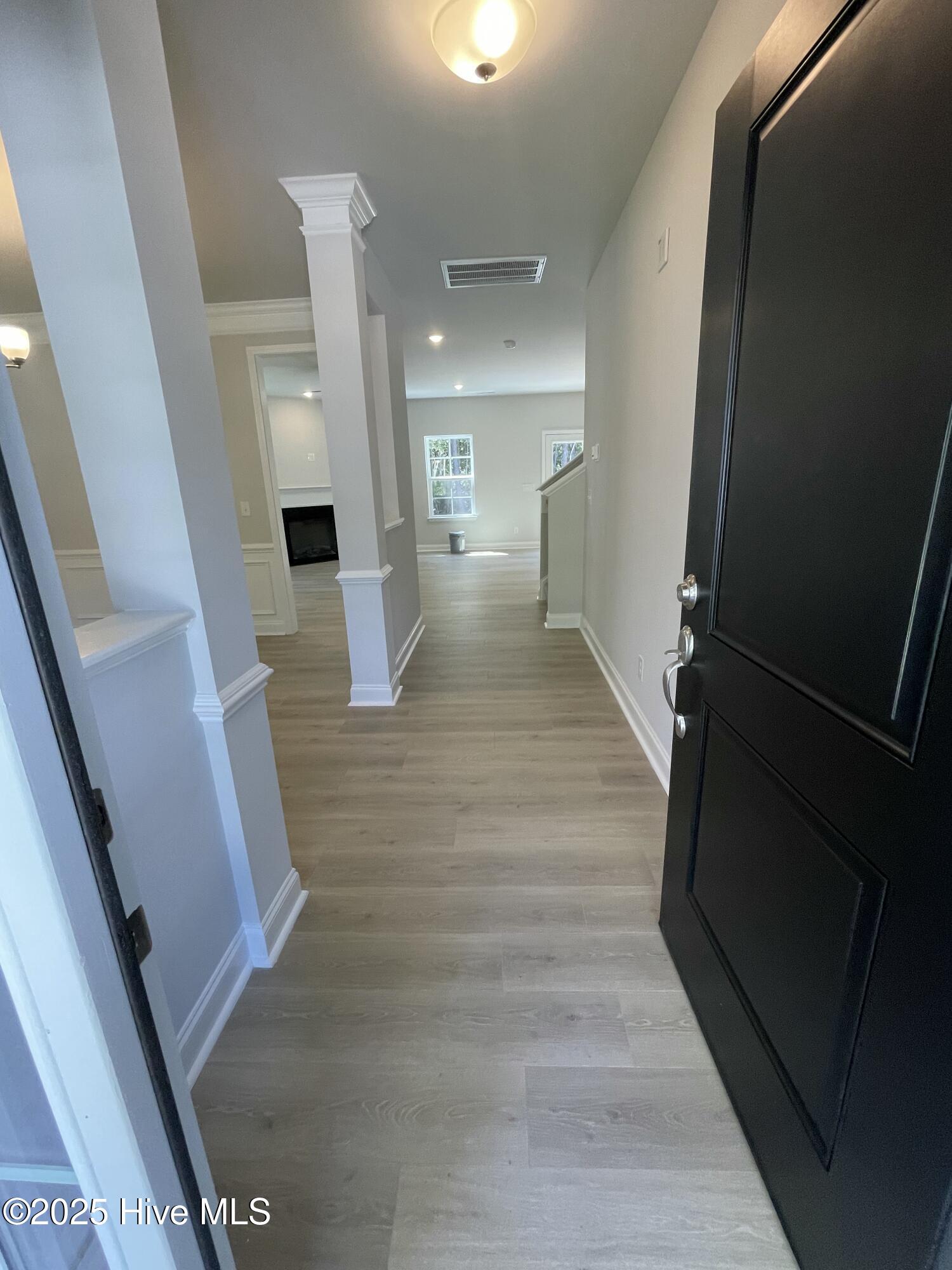 100425636 | Photo 13