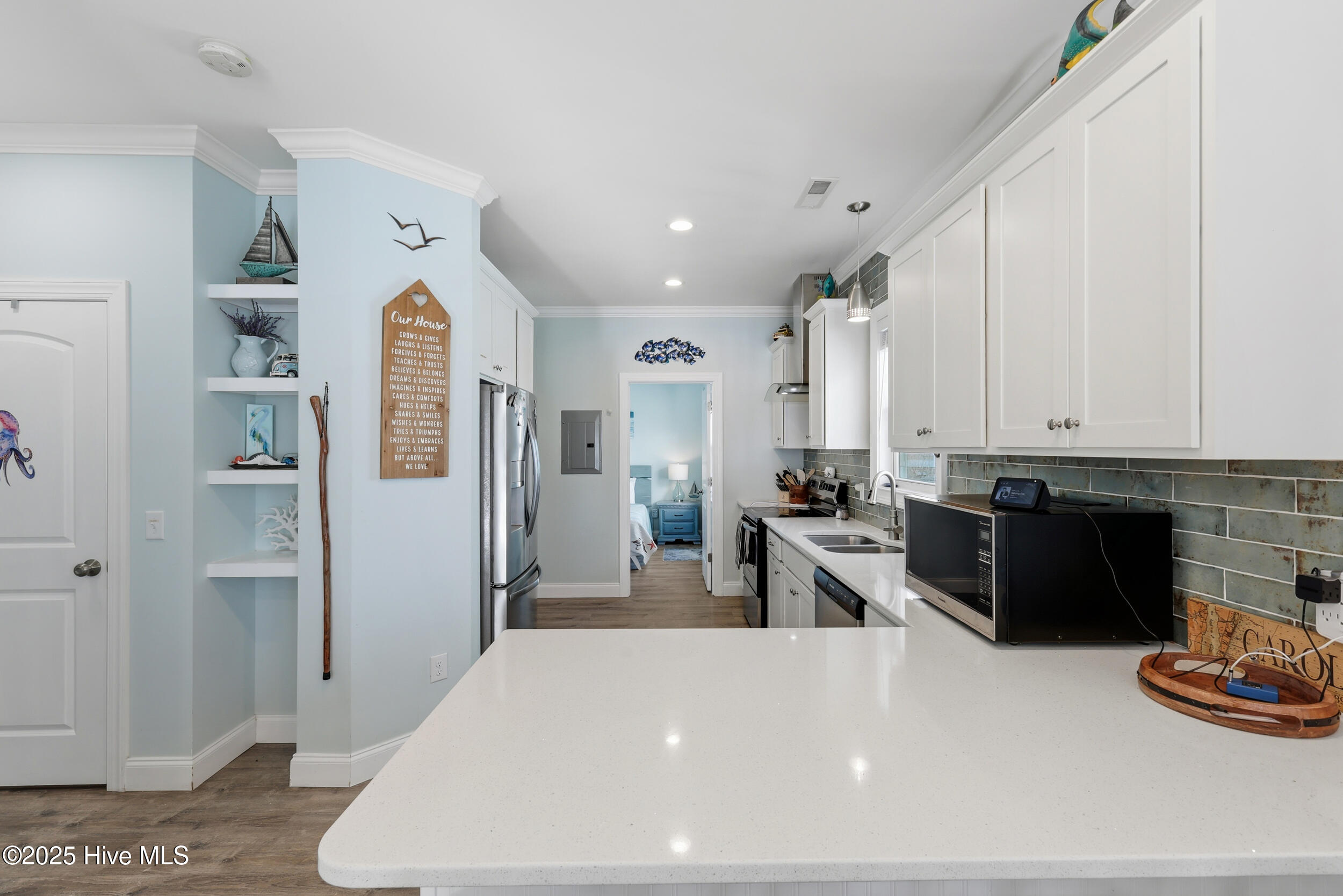 100539226 | Photo 12