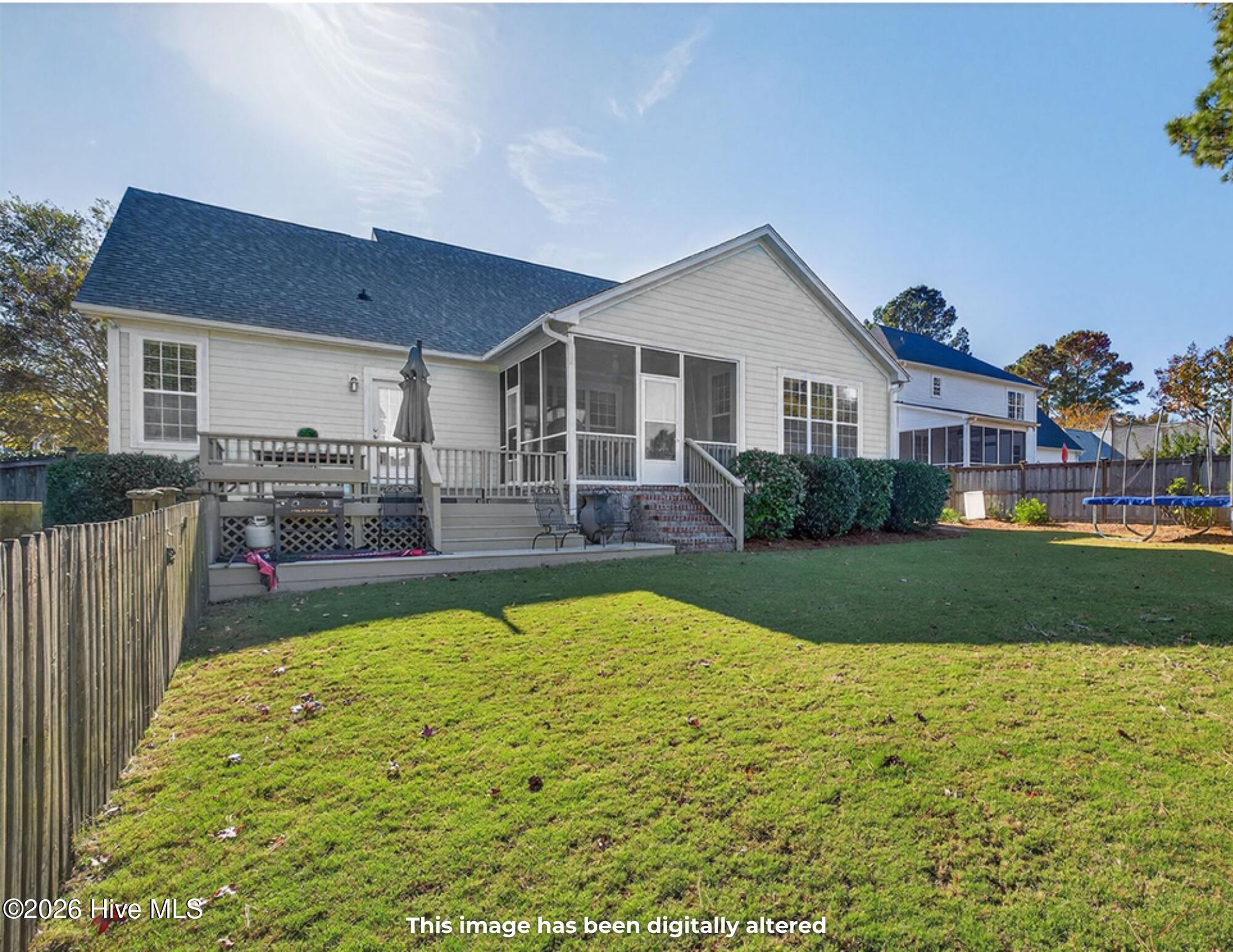 100540017 | Photo 13