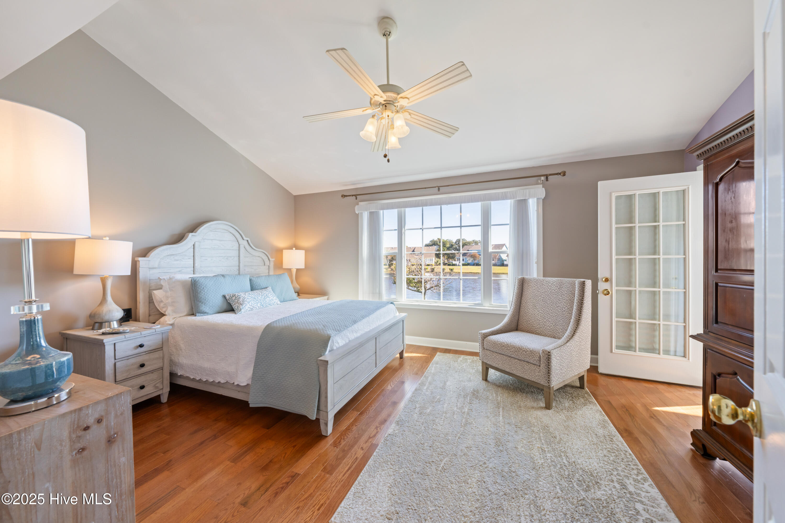 100543099 | Photo 31