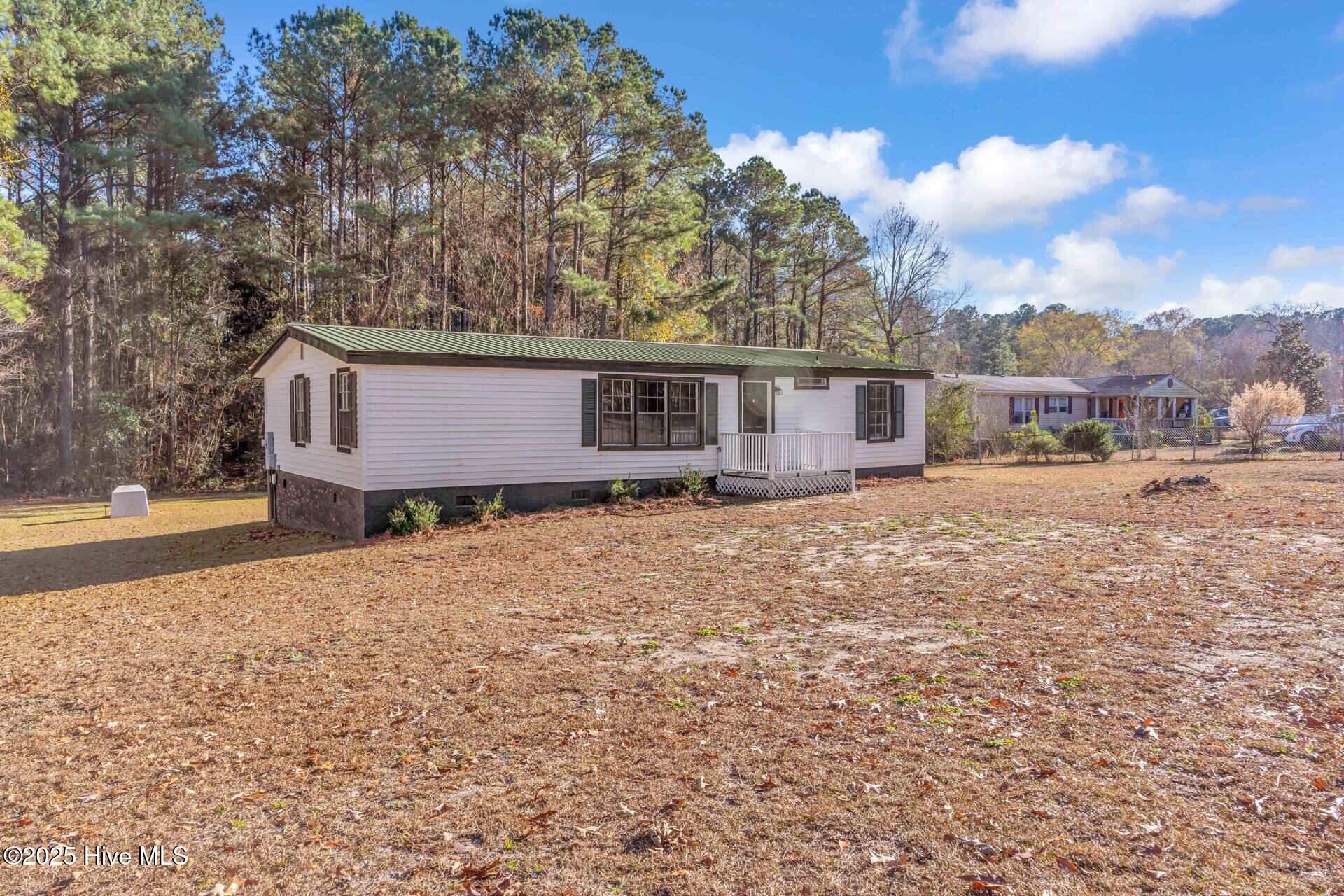 100503188 | Photo 31