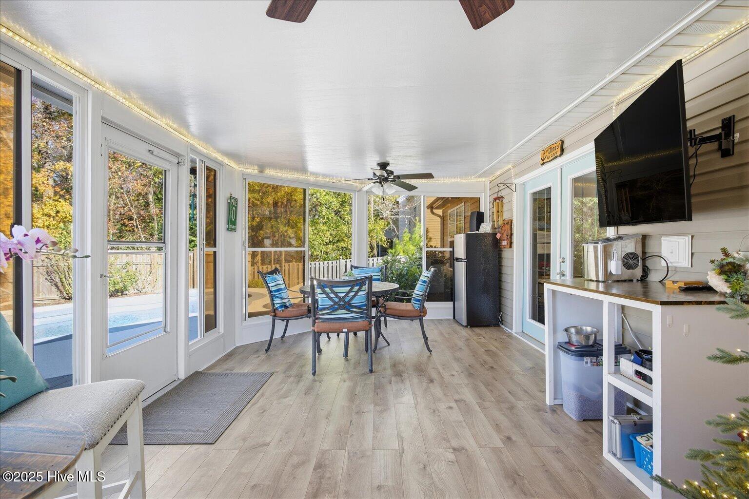 100544884 | Photo 27