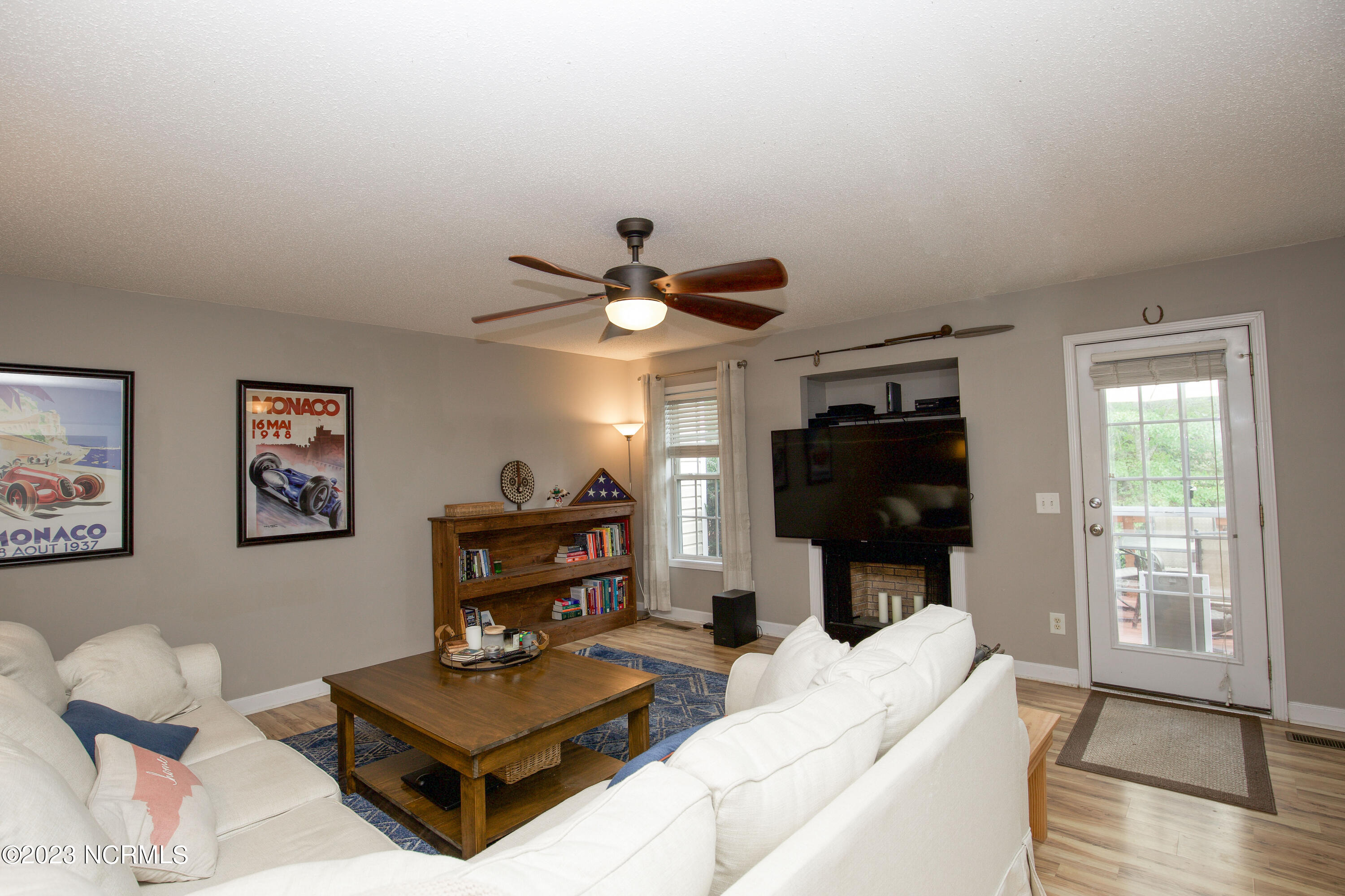 2165 Longleaf Dr W-3