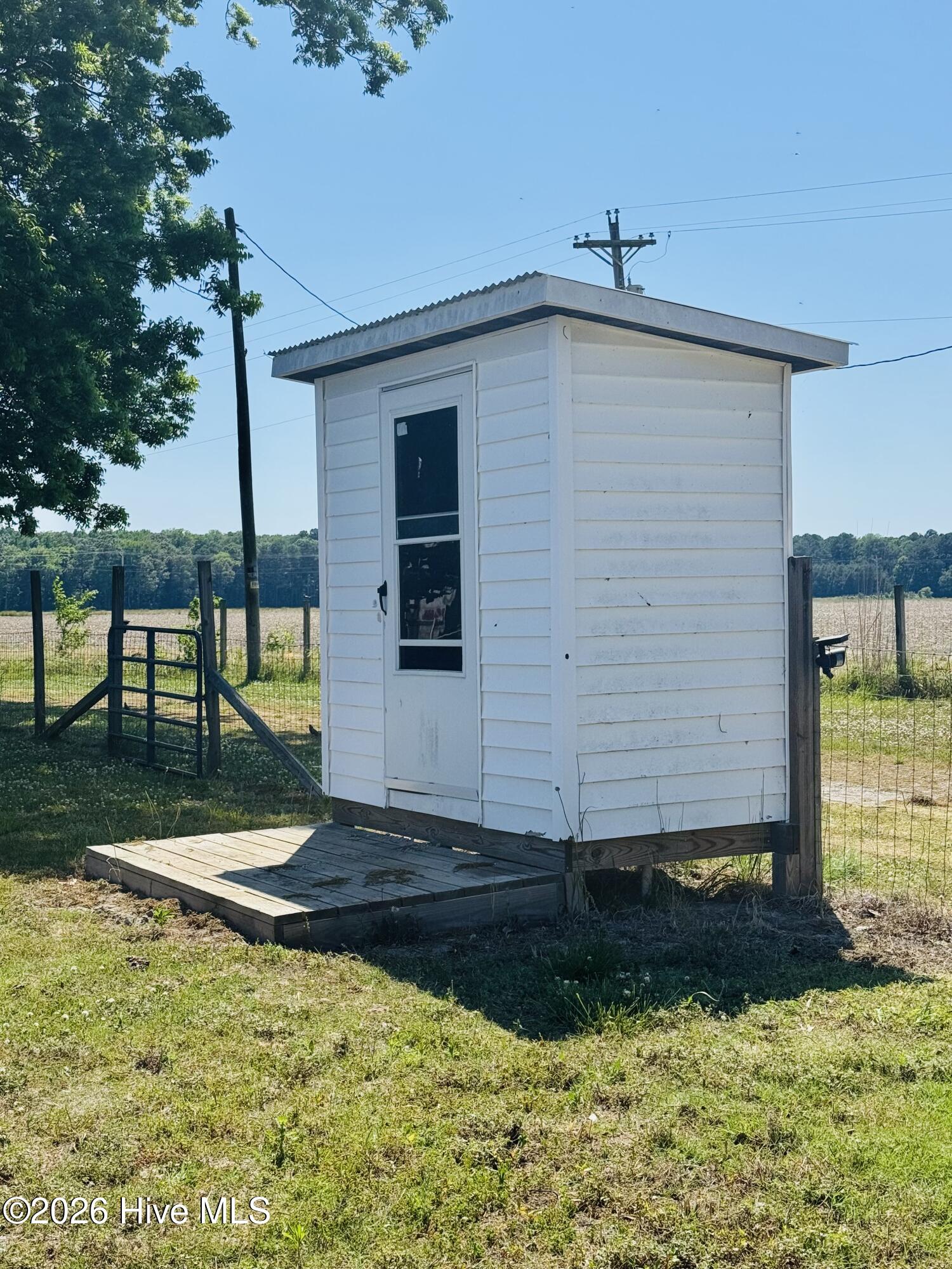 Shed