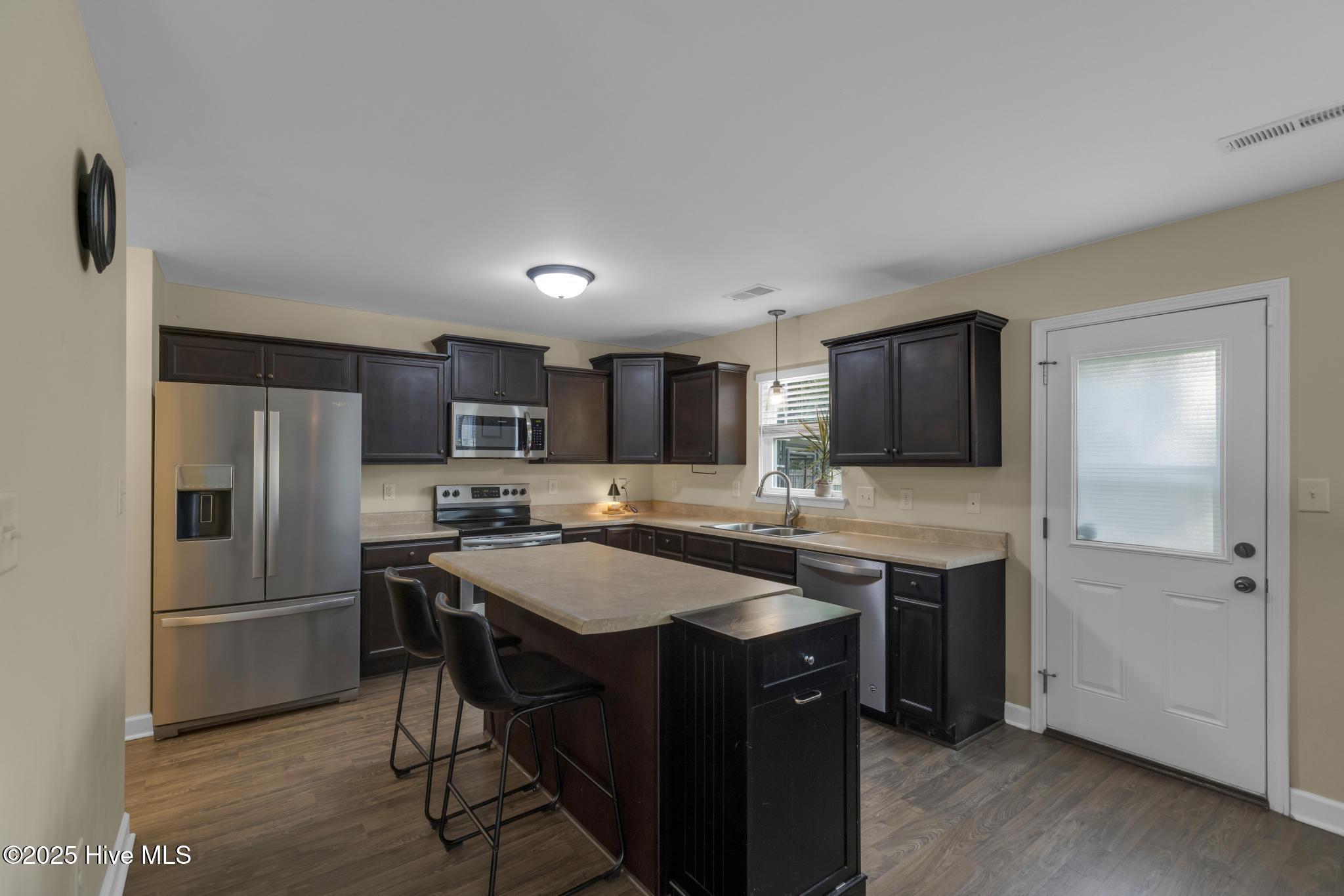203 Pegasus Place S, Jacksonville, NC 28540 – photo 7: 425A3392