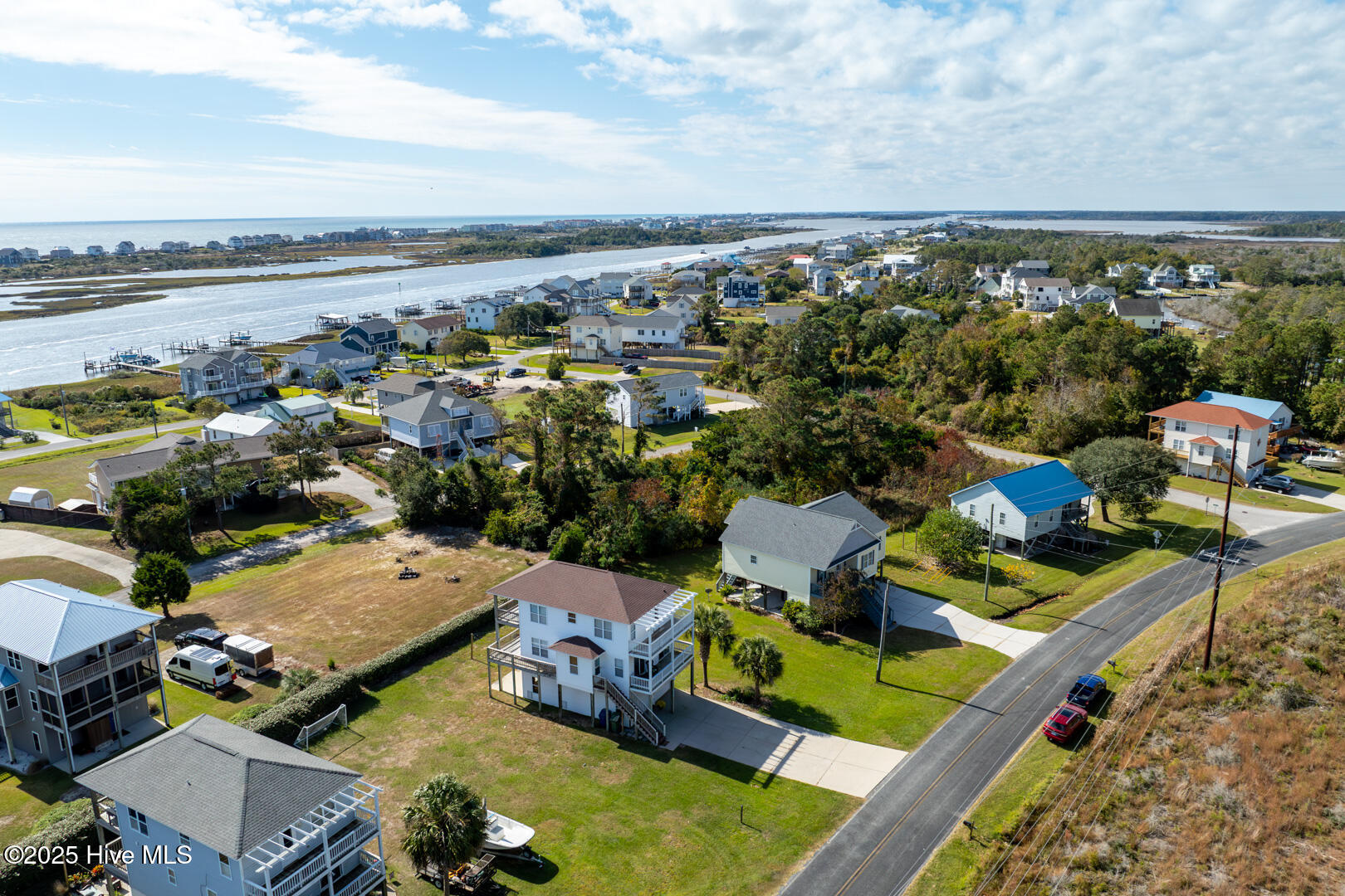 100535257 | Photo 42