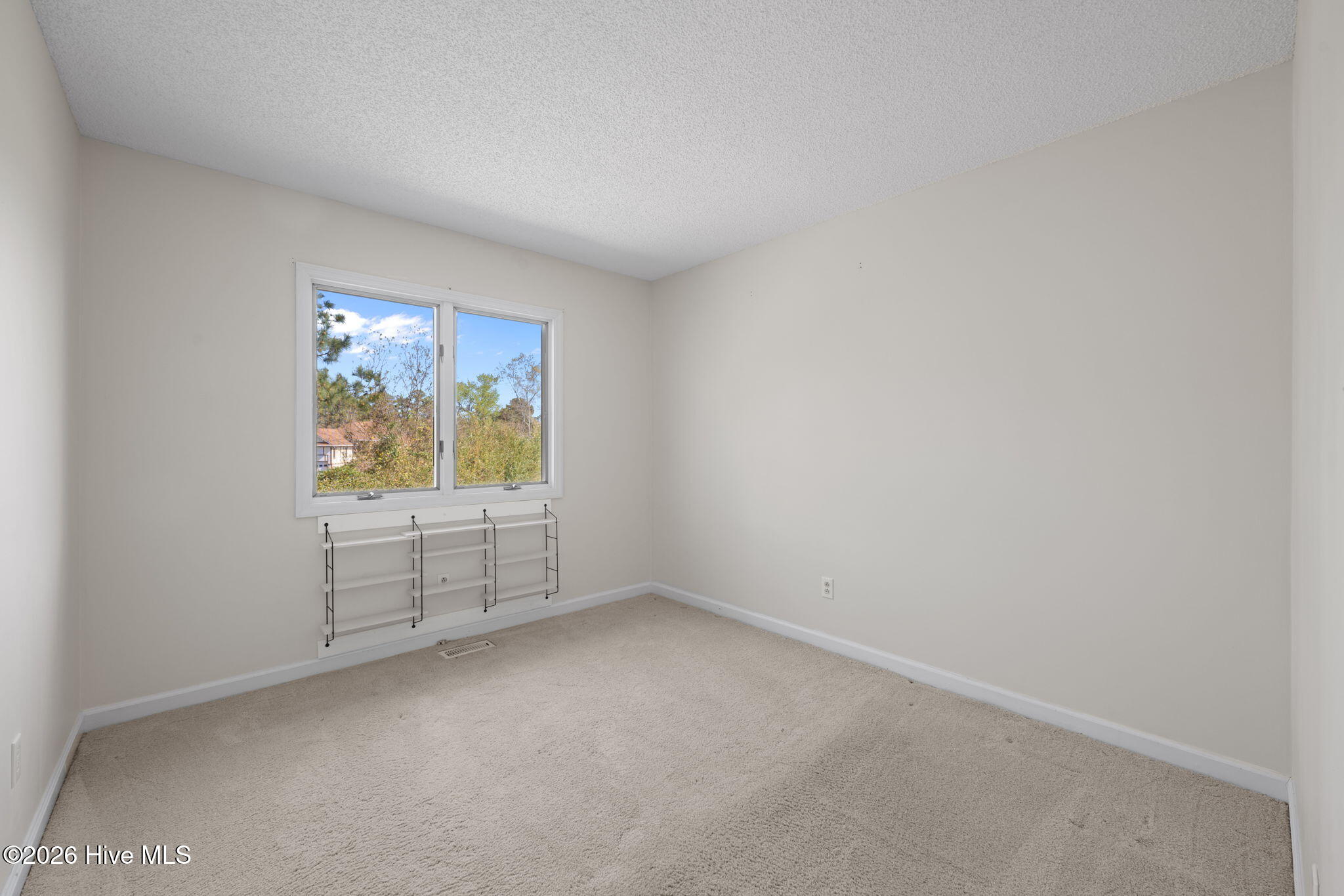 2027 Blackbeard Drive, Oriental, NC, 28571