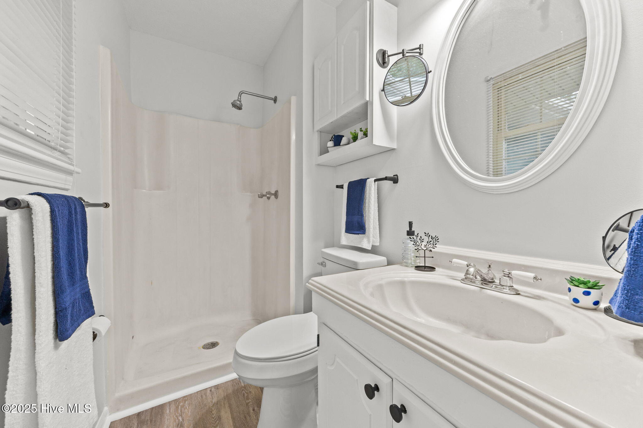 100538869 | Photo 20