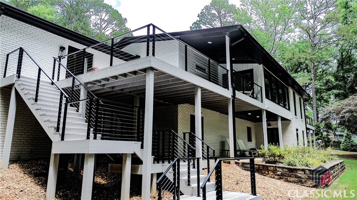 1041 Hollow Creek Way