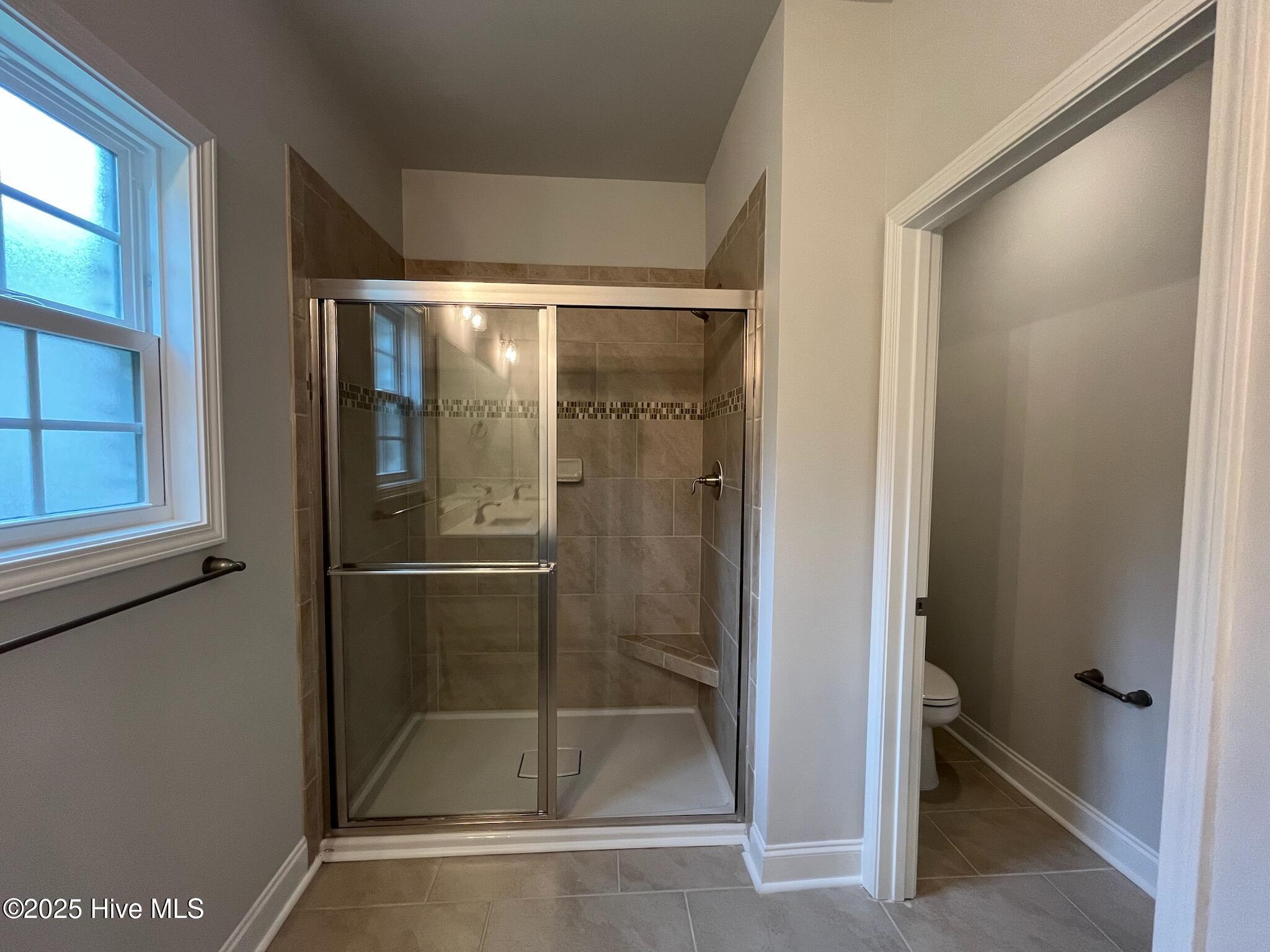 100423282 | Photo 26