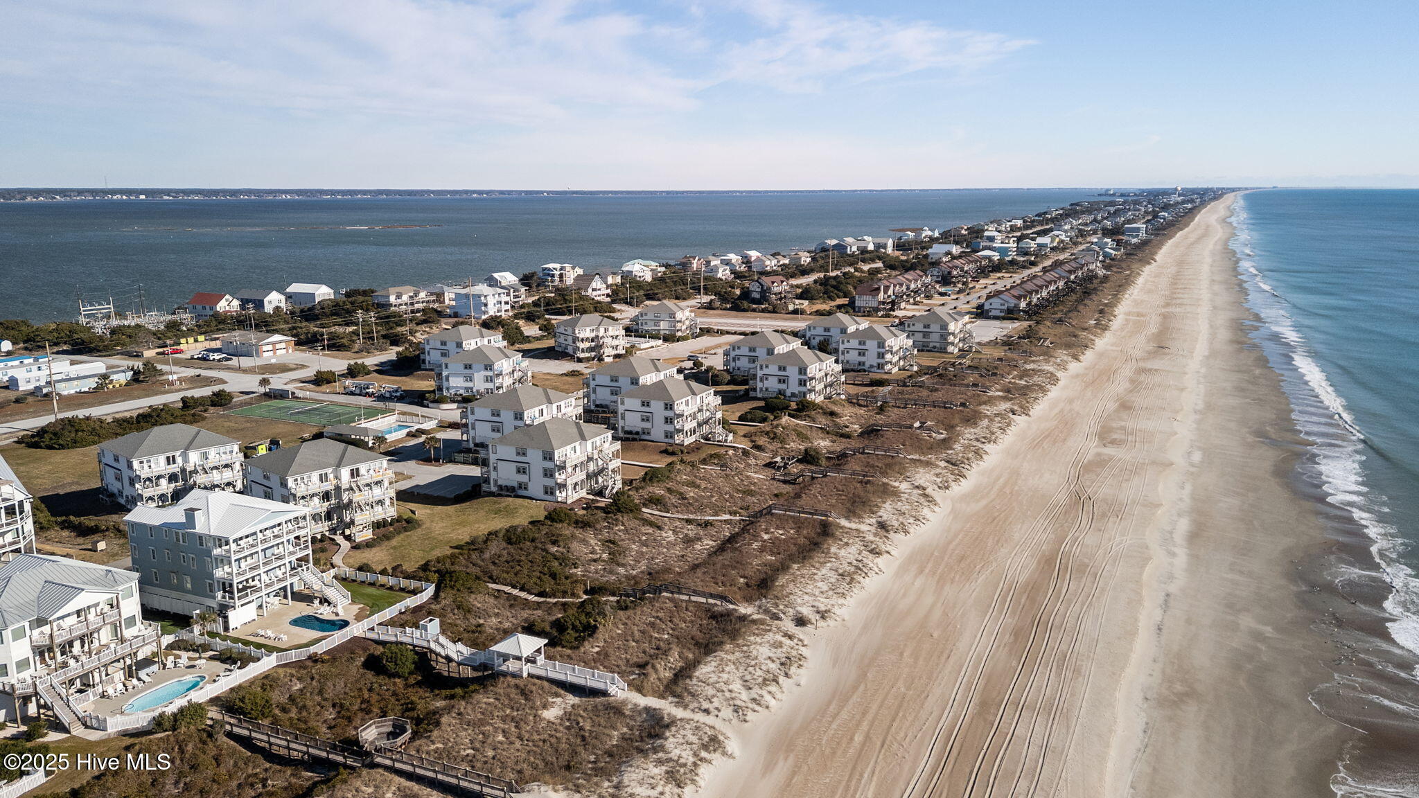 100558494 | Photo 19