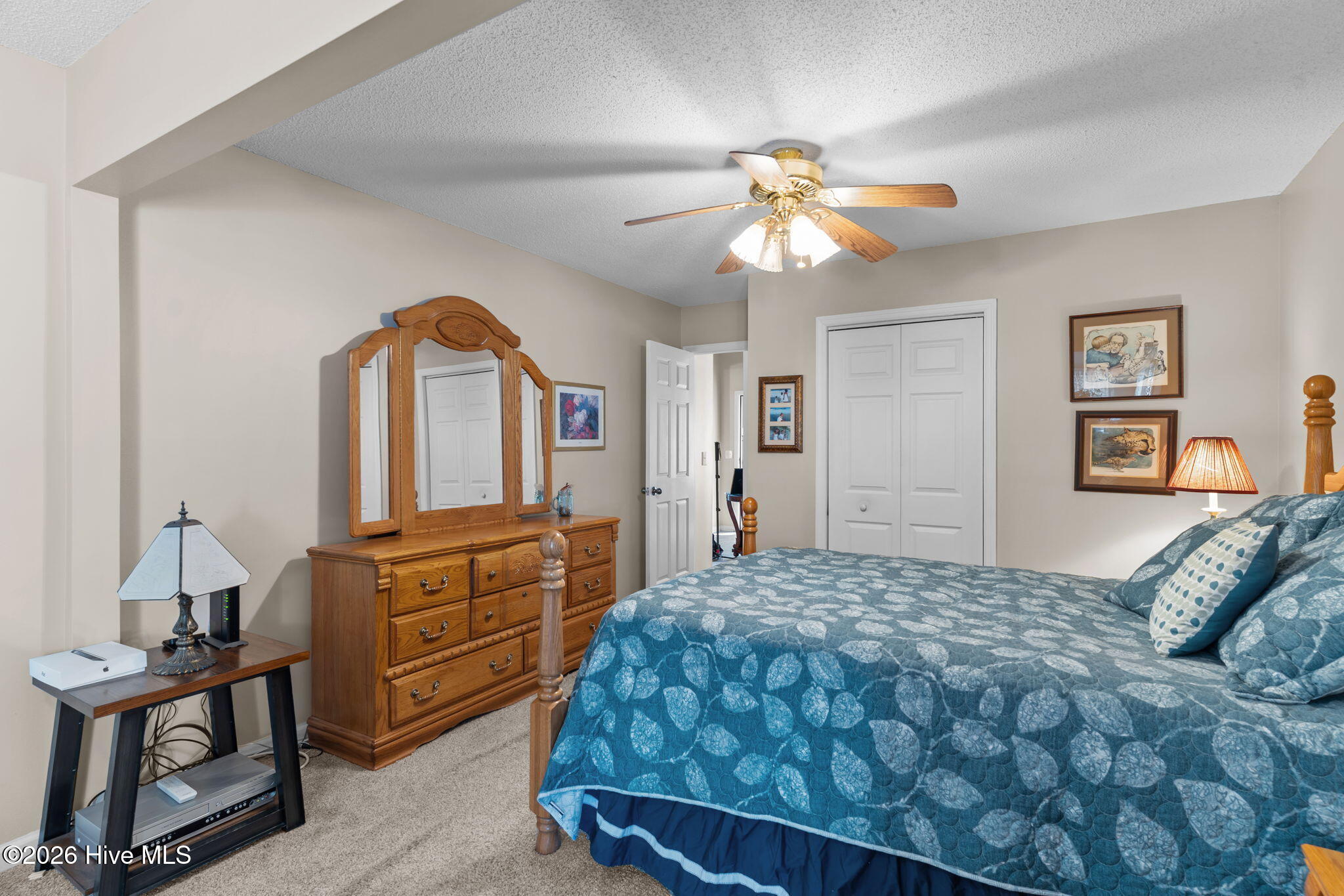 100550079 | Photo 10