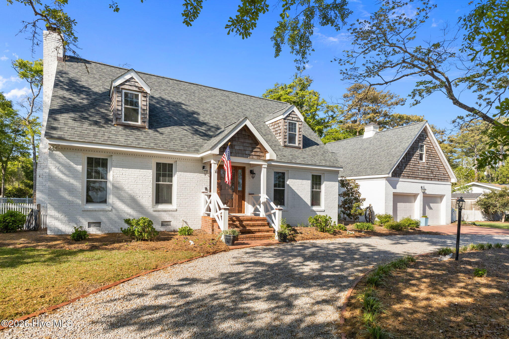 218 Lands End Road,Morehead City