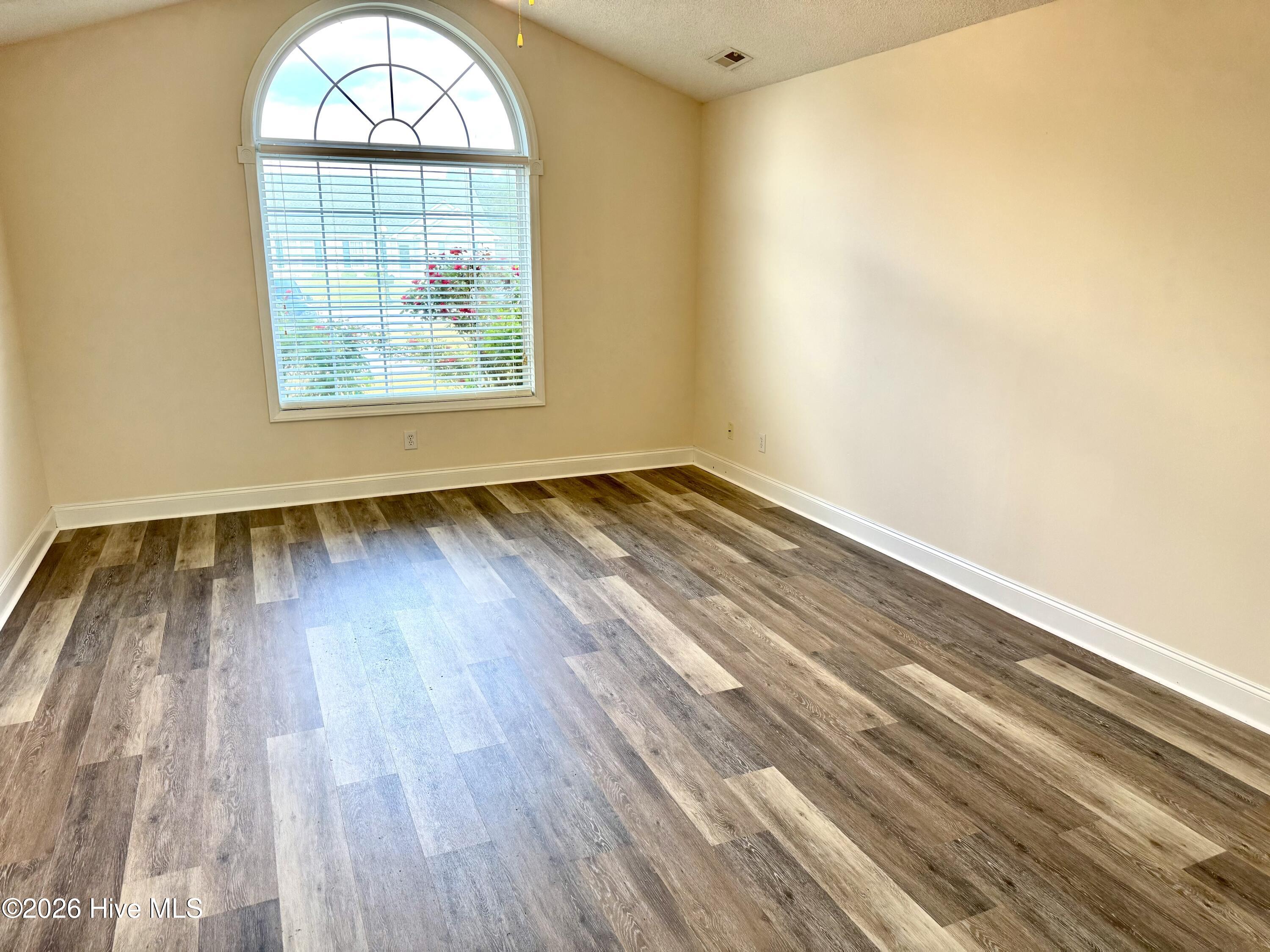 108 Iron Creek Commons, Washington, NC, 27889