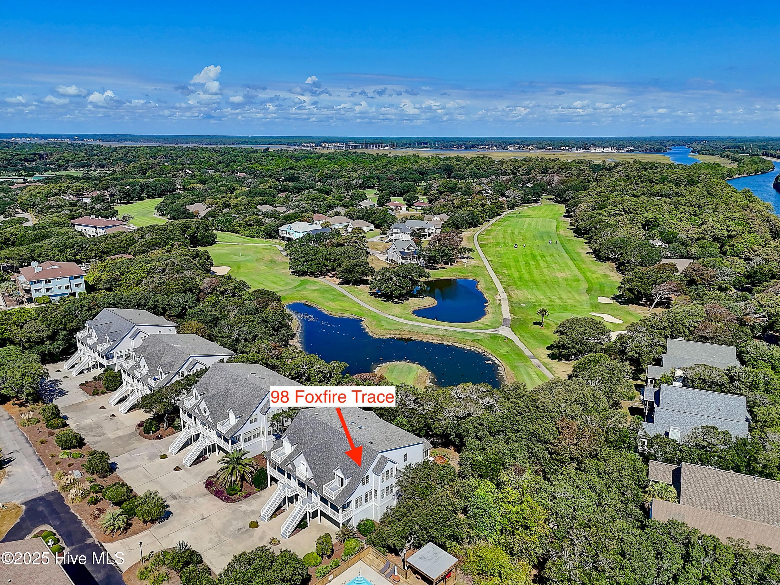 100533940 | Photo 76