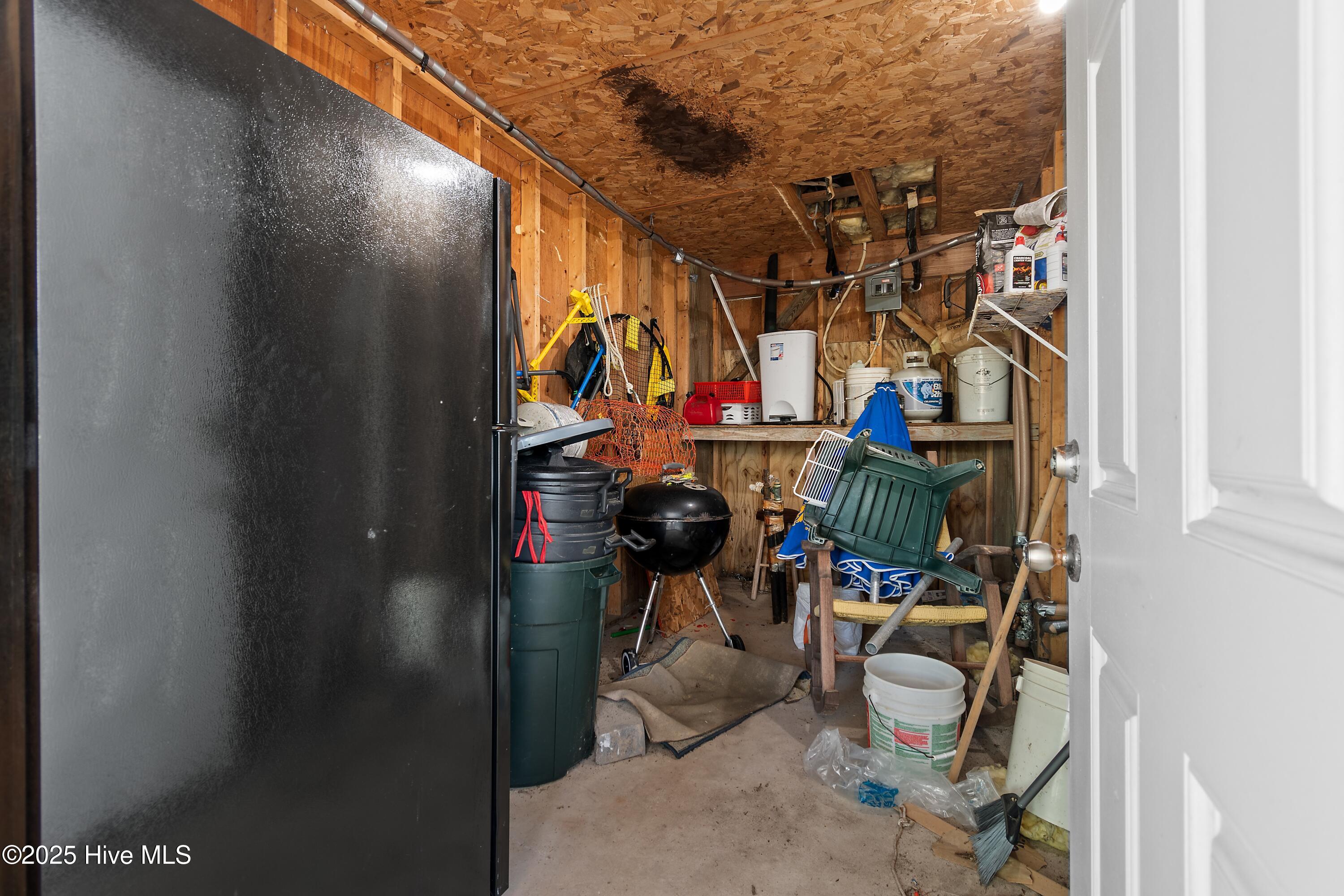 100520391 | Photo 33