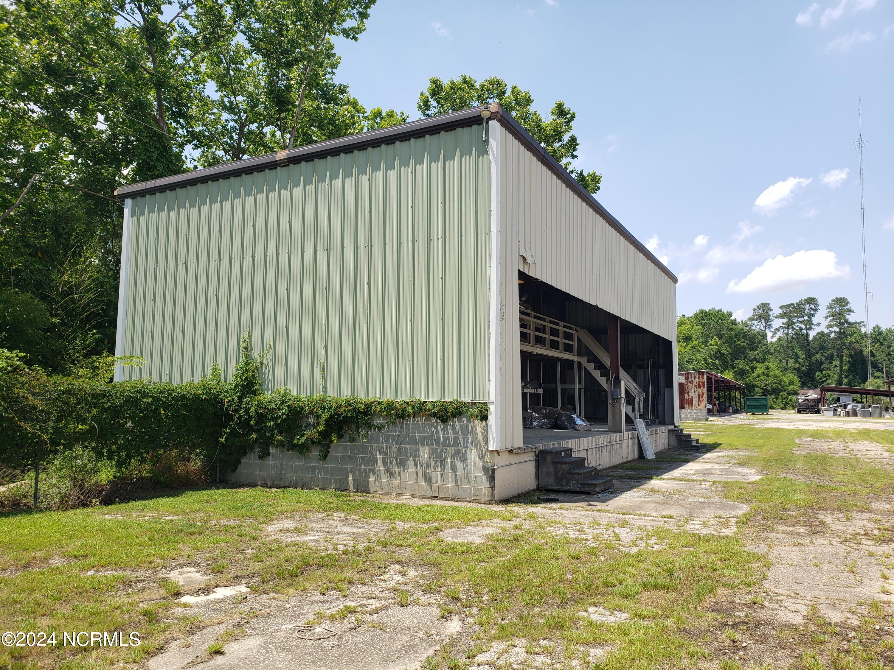 100503312 | Photo 10