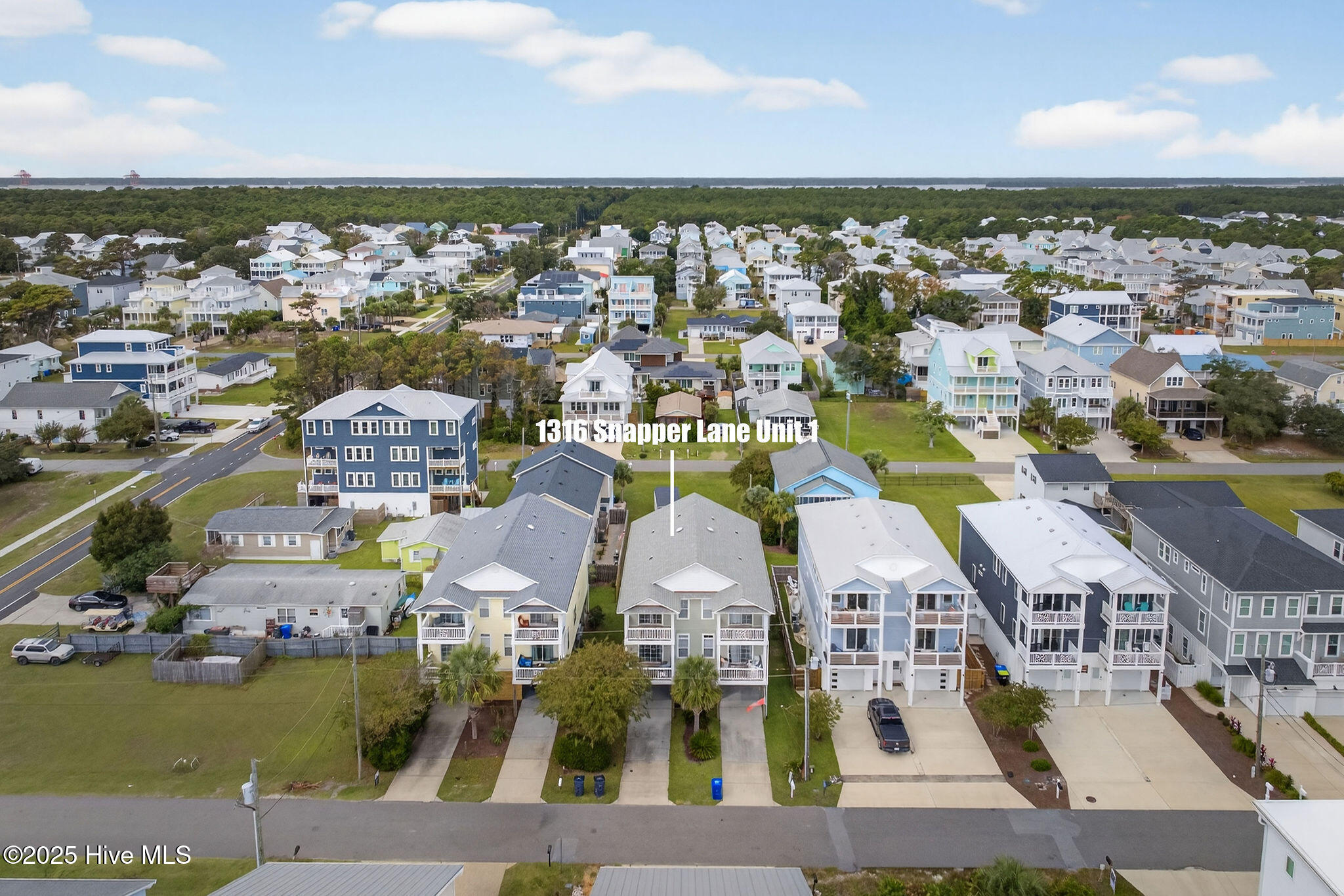 100536023 | Photo 40