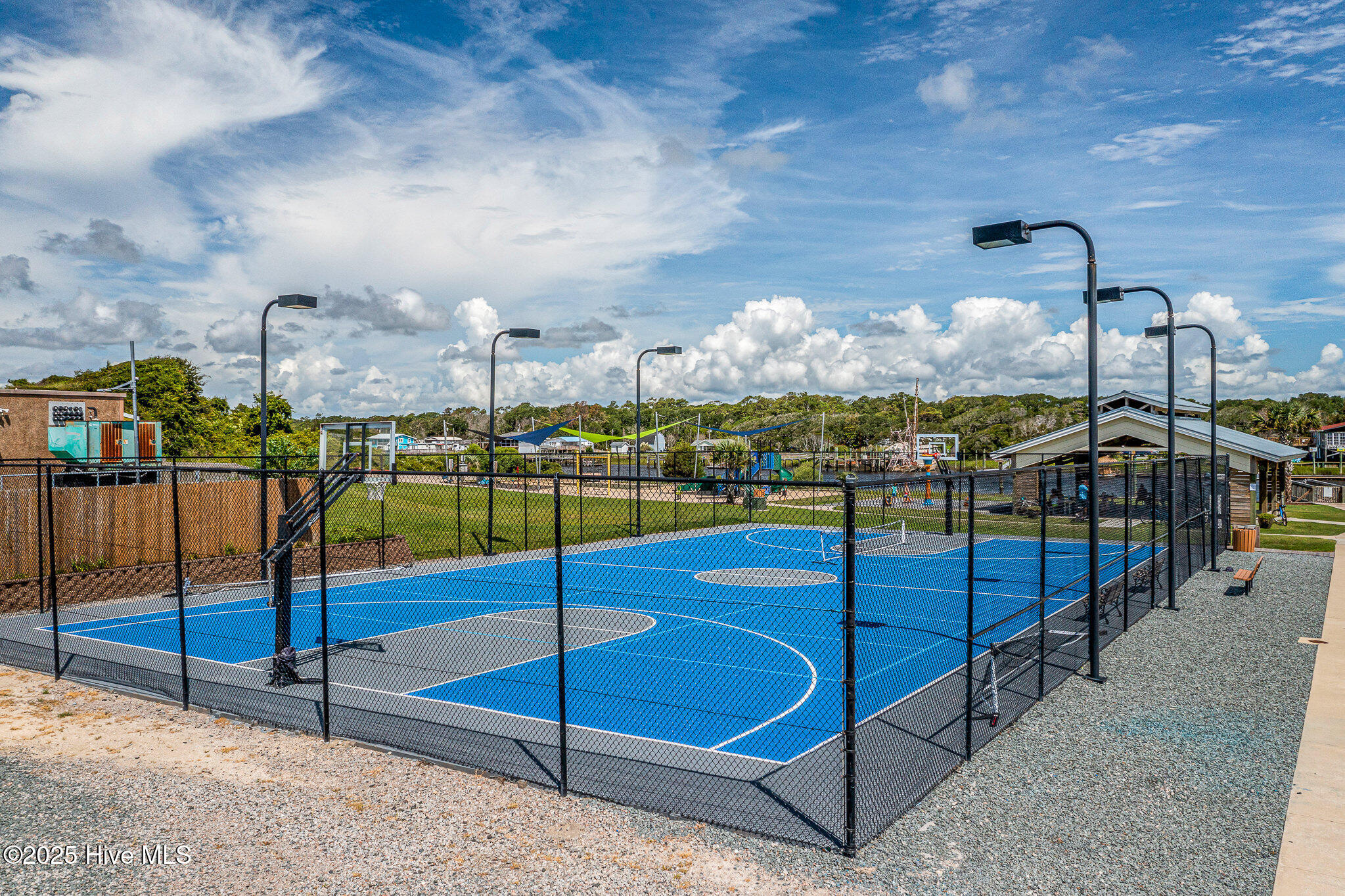 100515764 | Photo 66