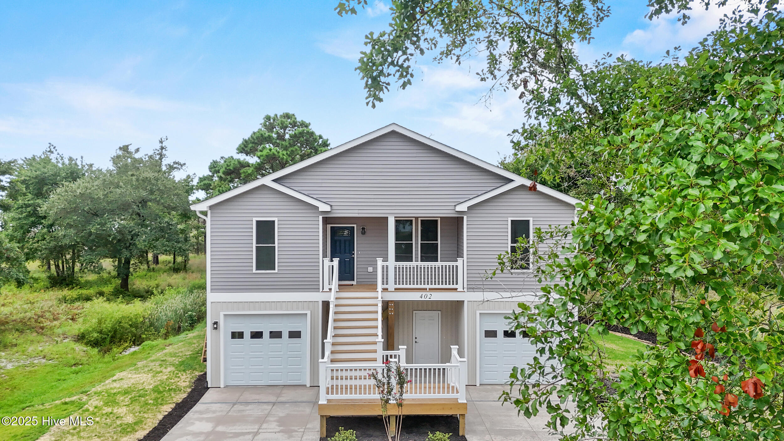 100524139 | Photo 35