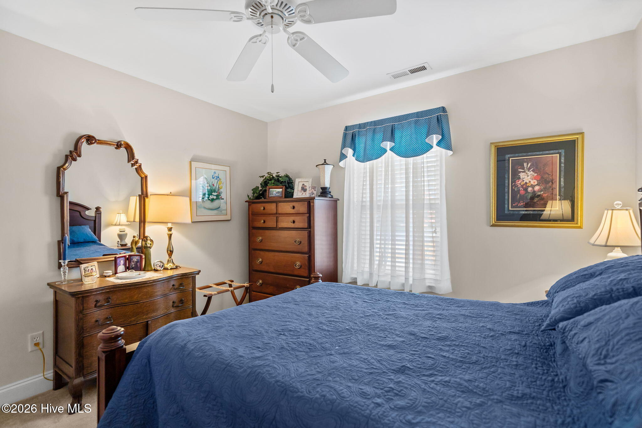 100556282 | Photo 36