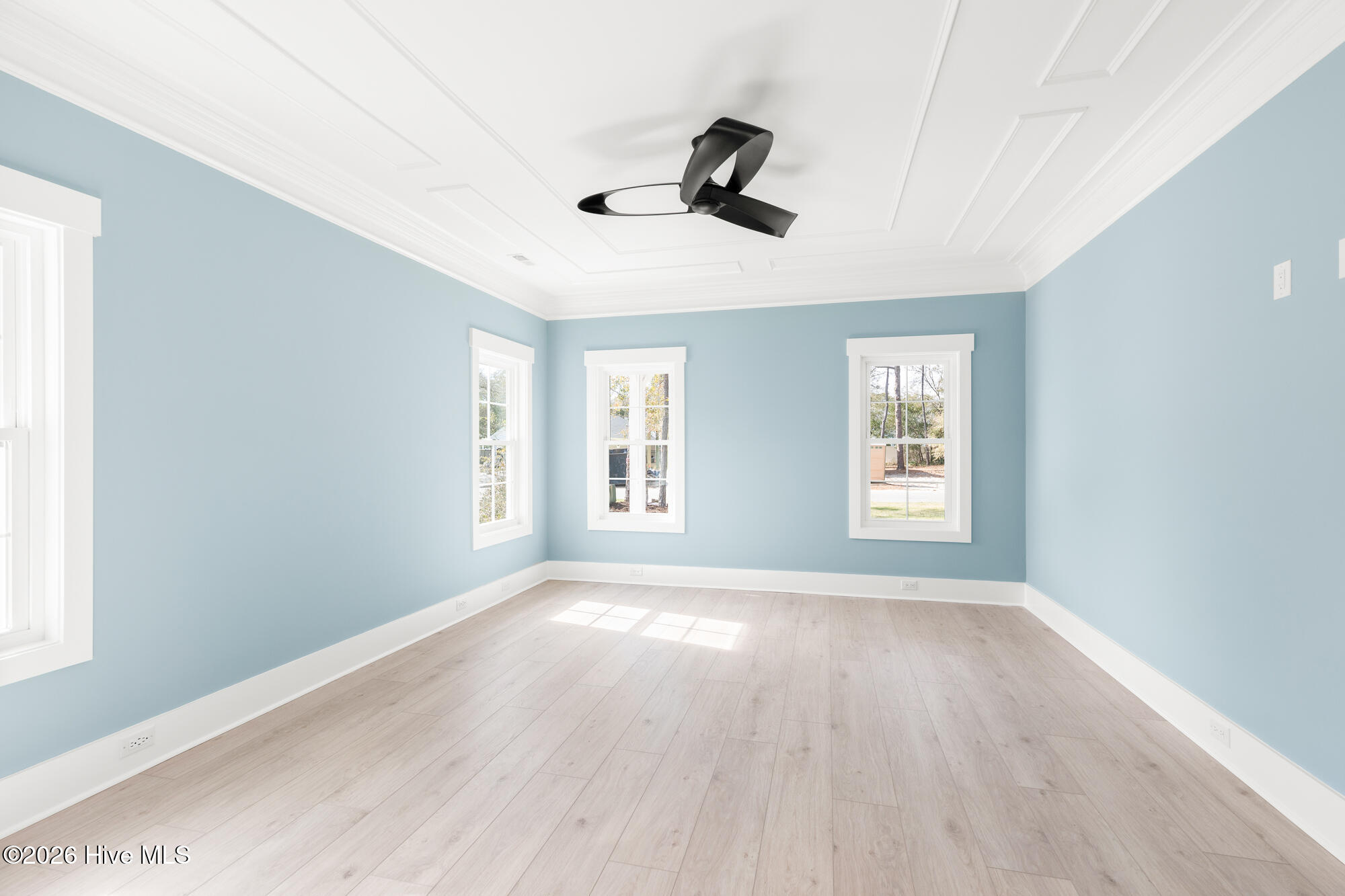 100516675 | Photo 37