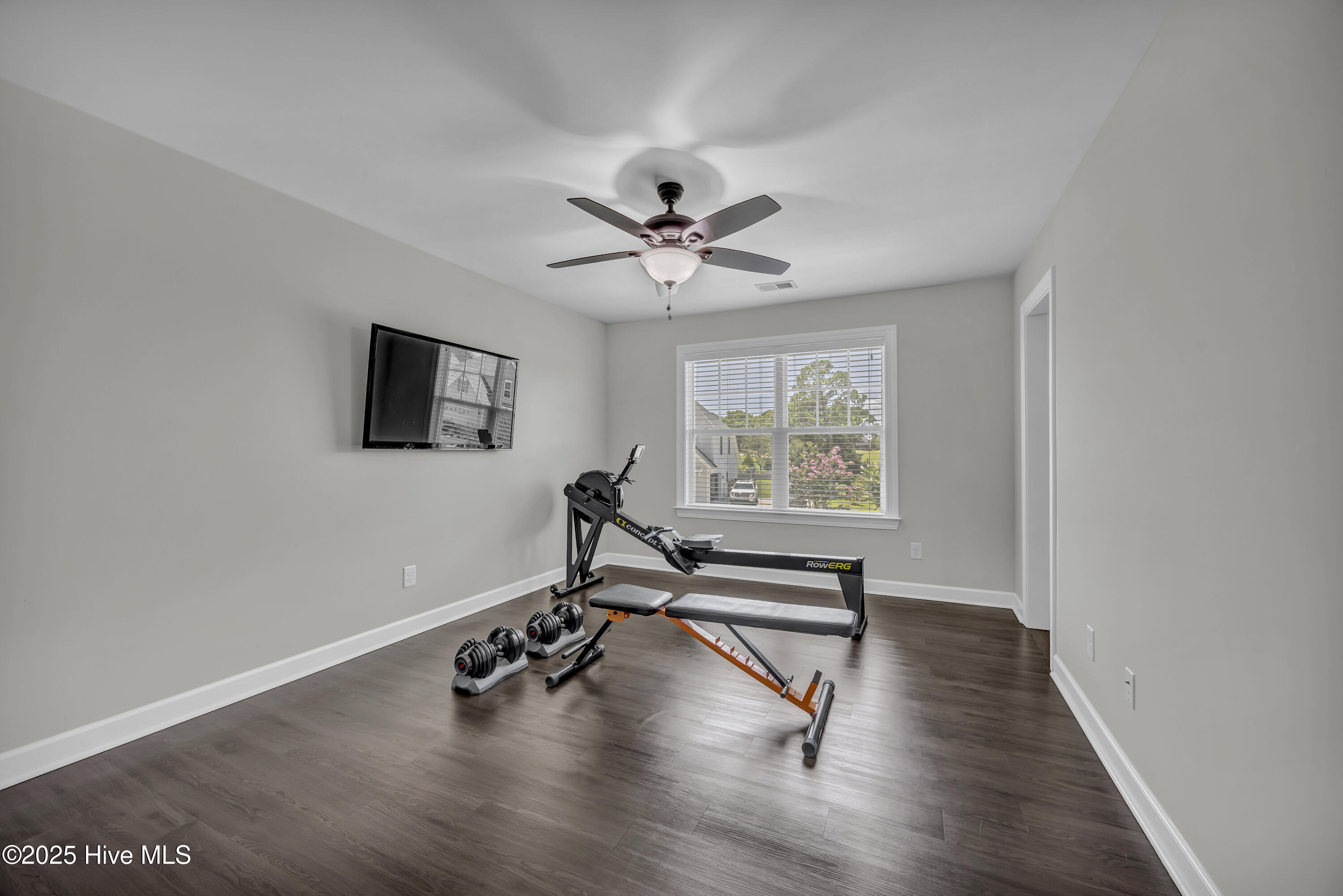 100519414 | Photo 33